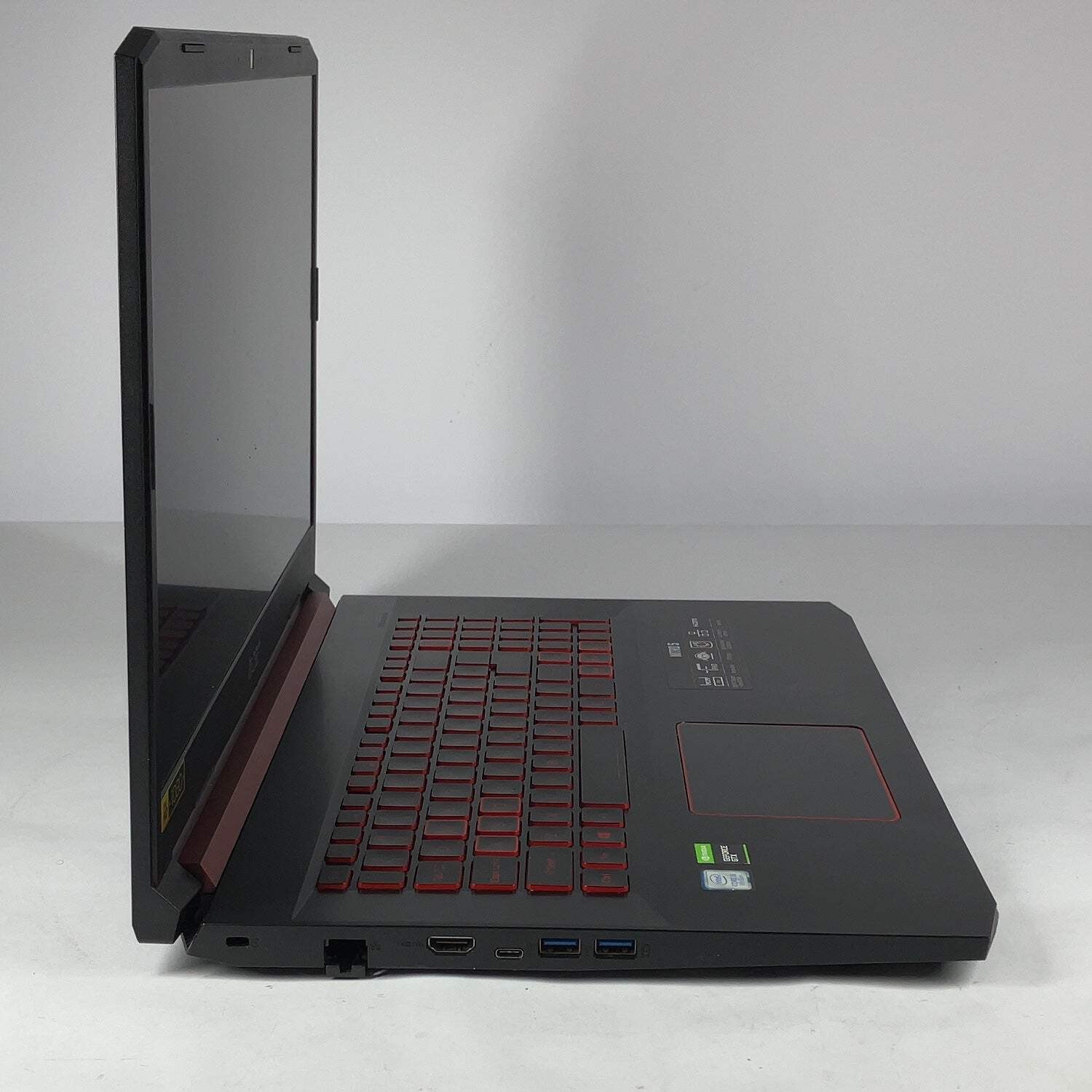 Acer Nitro 5 AN517-51-56YW 17.3″ i5-9300H 8GB RAM 512GB SSD GeForce GTX 1650