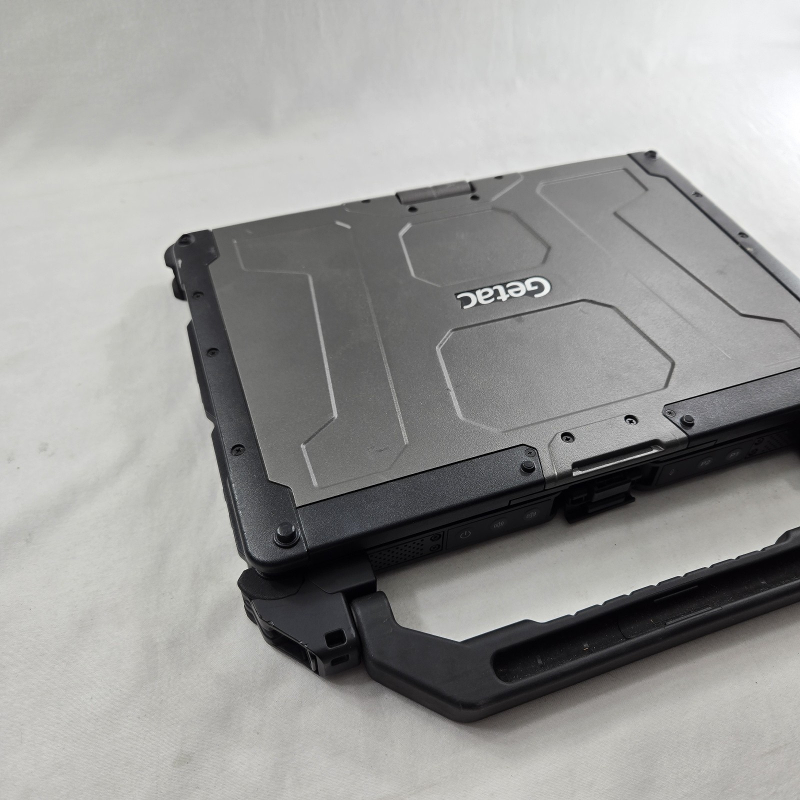 Getac V110 G3 Toughbook i7-6600U 2.60GHz 256GB SSD 12GB Ram Win10P – Grade B+