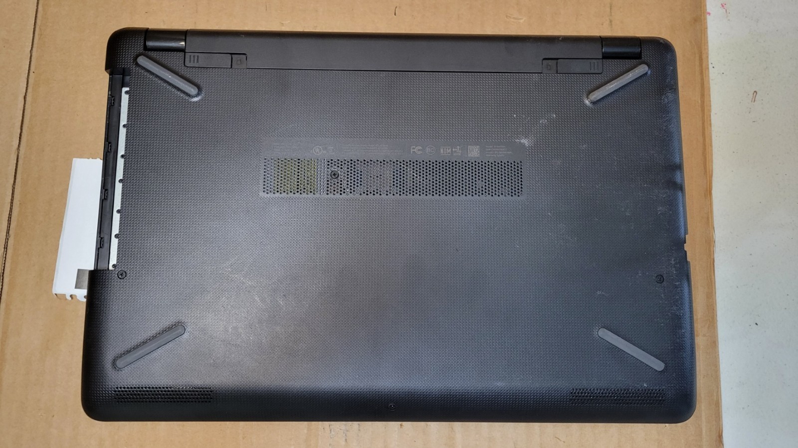 HP 15-BS113DX 15.6″ Laptop | i3-8130U 2.2 Ghz | 8GB RAM | 500GB HDD | Win 10