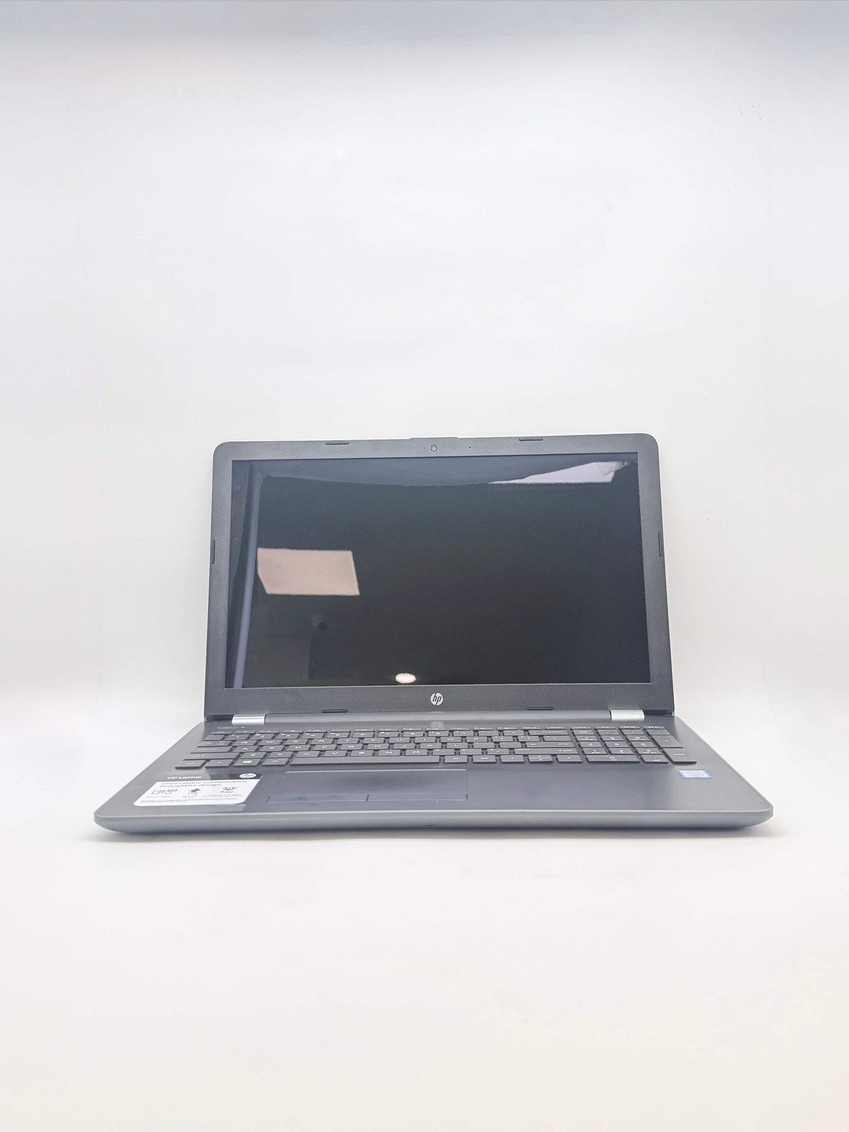 HP 15-bs033cl 15.6″ Core i3-7100U 8GB 256GB SSD Touchscreen Laptop