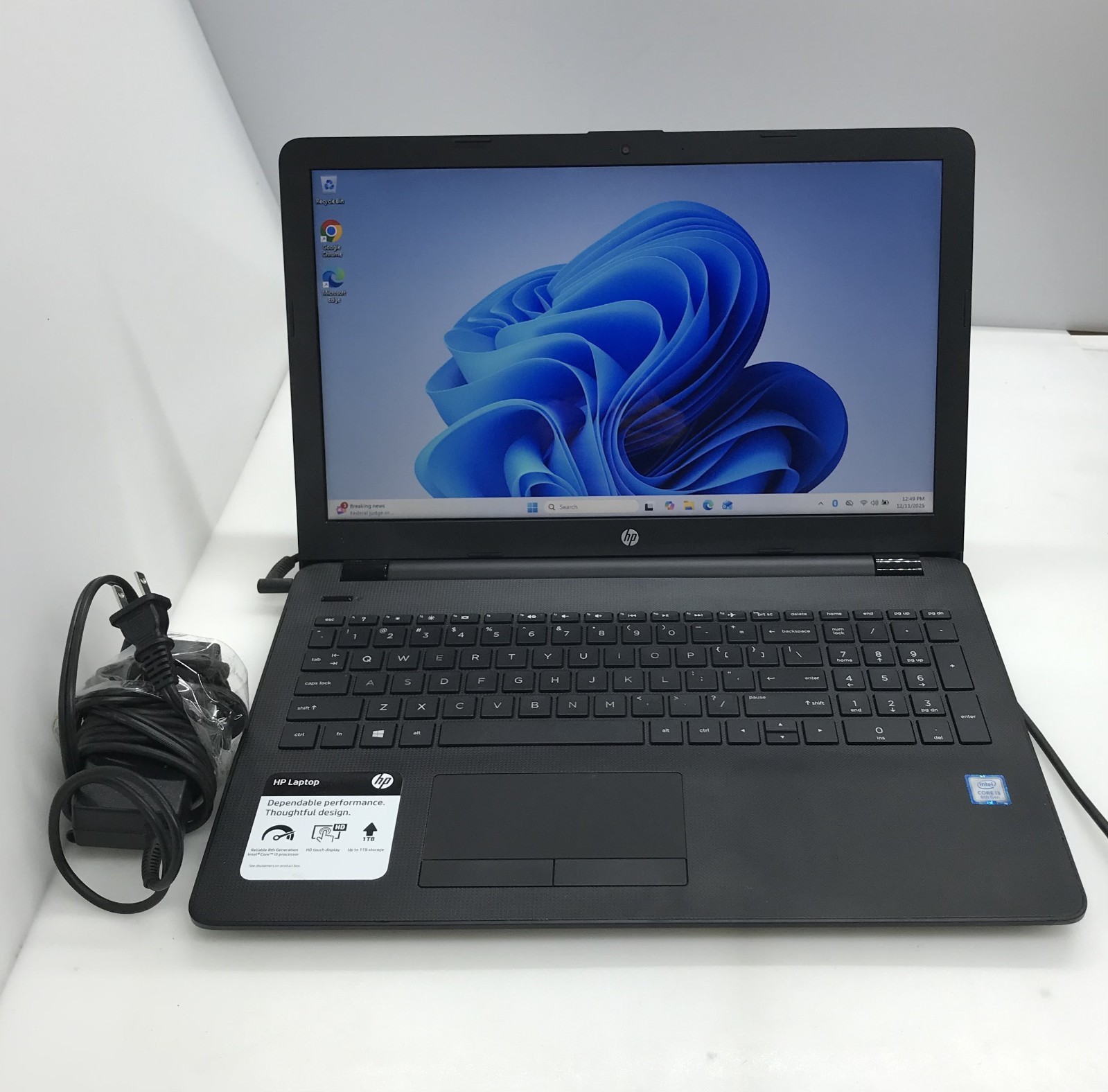 HP 15-BS113DX i3-8130U@2.20GHz 8GB RAM 1TB HDD W11P TOUCH W/CHARGER *READ