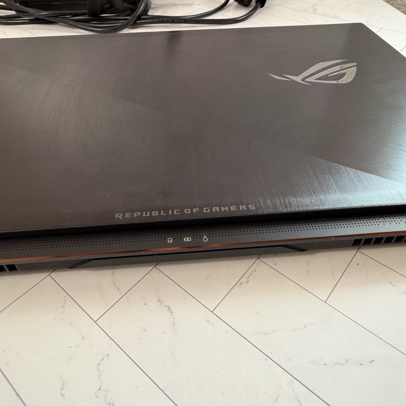 Asus ROG Strix Hero II 15.6″ i7 2.2GHz 16GB 1 TB NVIDIA GeForce GTX 1060 #H855