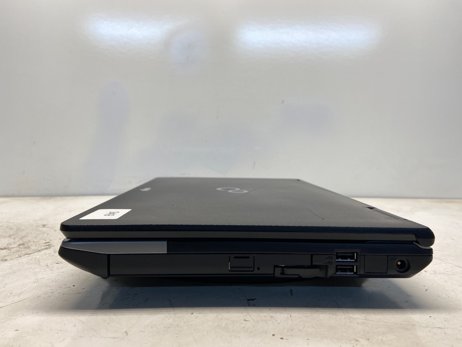 Fujitsu LifeBook E752 Intel i5-3340M 2.7GHz 4 GB NO HDD