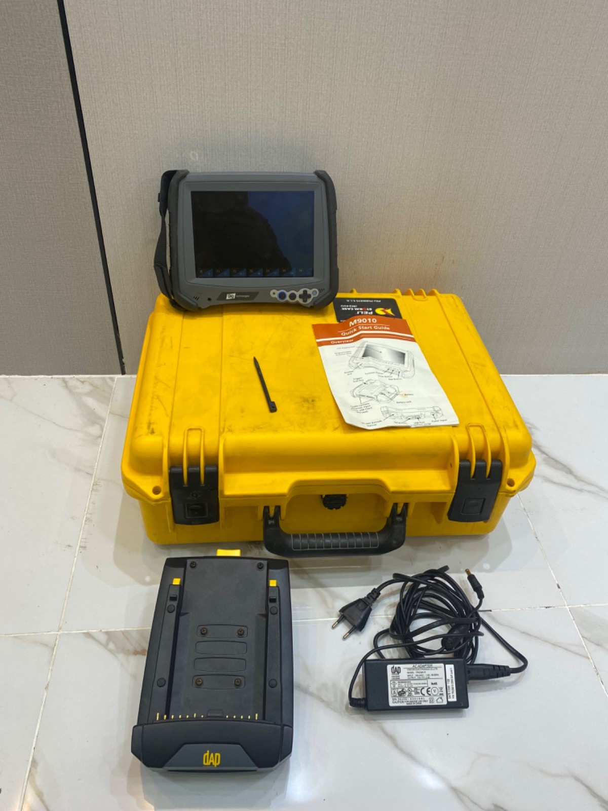 DAP Technologies M9000 ,9000WBWV1 Rugged Tablet with CBCE840V-9 Docking station