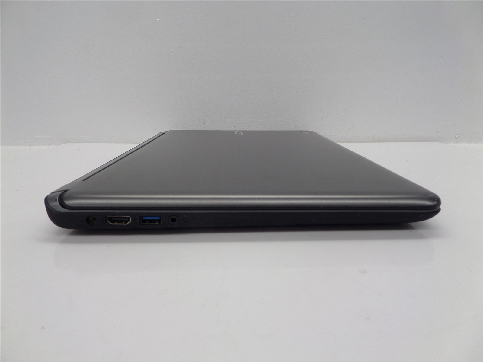 Acer Chromebook 15 CB3-532-C3F7 15.6″ w/ Celeron N3060 1.6GHz 2GB RAM 16GB SSD