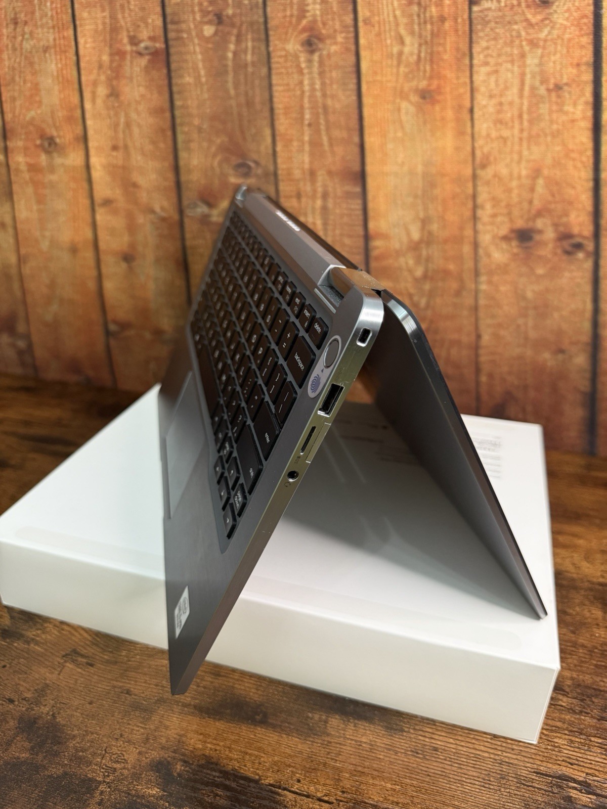 Dell Latitude 9410 2-in-1 Touchscreen Laptop | i5 10th Gen | 16GB RAM | 256 GB