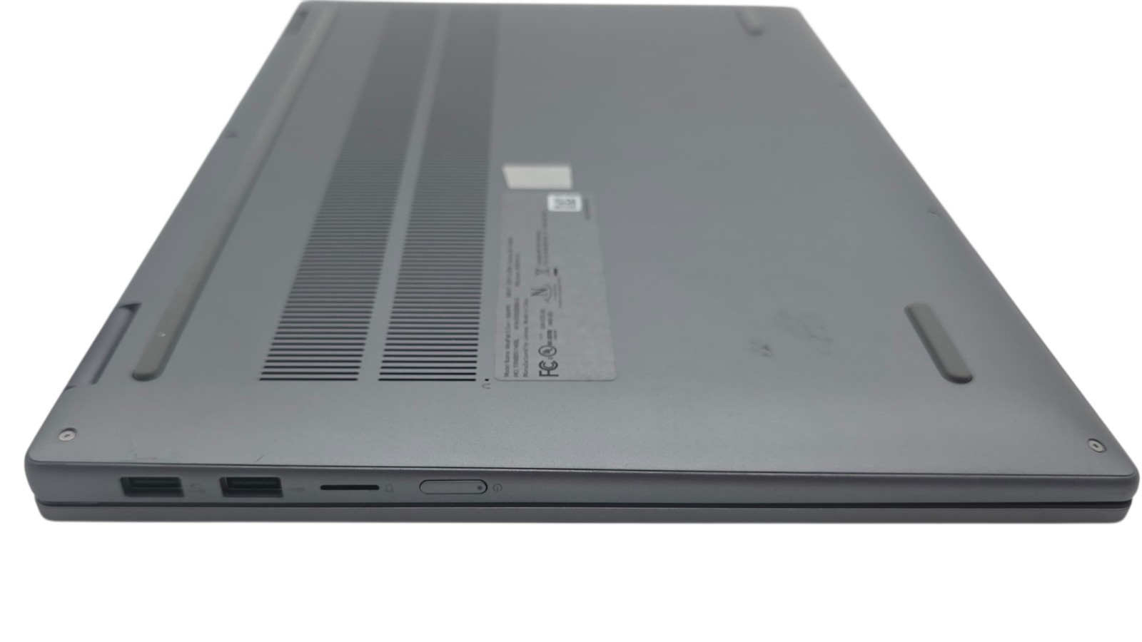 Lenovo IdeaPad 5 2-in-1 16″ Touchscreen Amd Ryzen 7 16GB Mini M.2 1TB