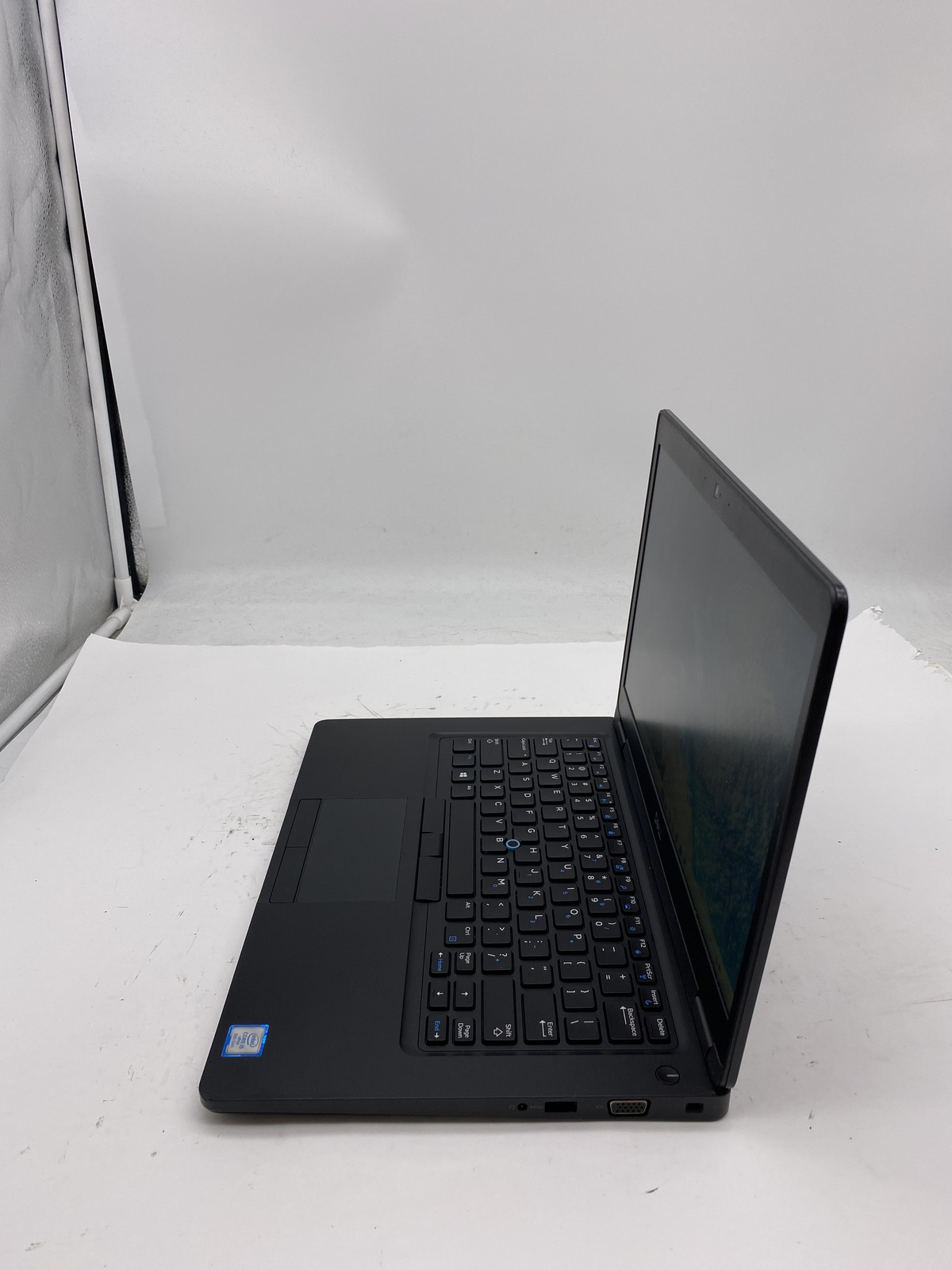 Dell Latitude 5490 Laptop Intel Core i5 8350U 1.7GHz 8GB 256GB SSD W11P