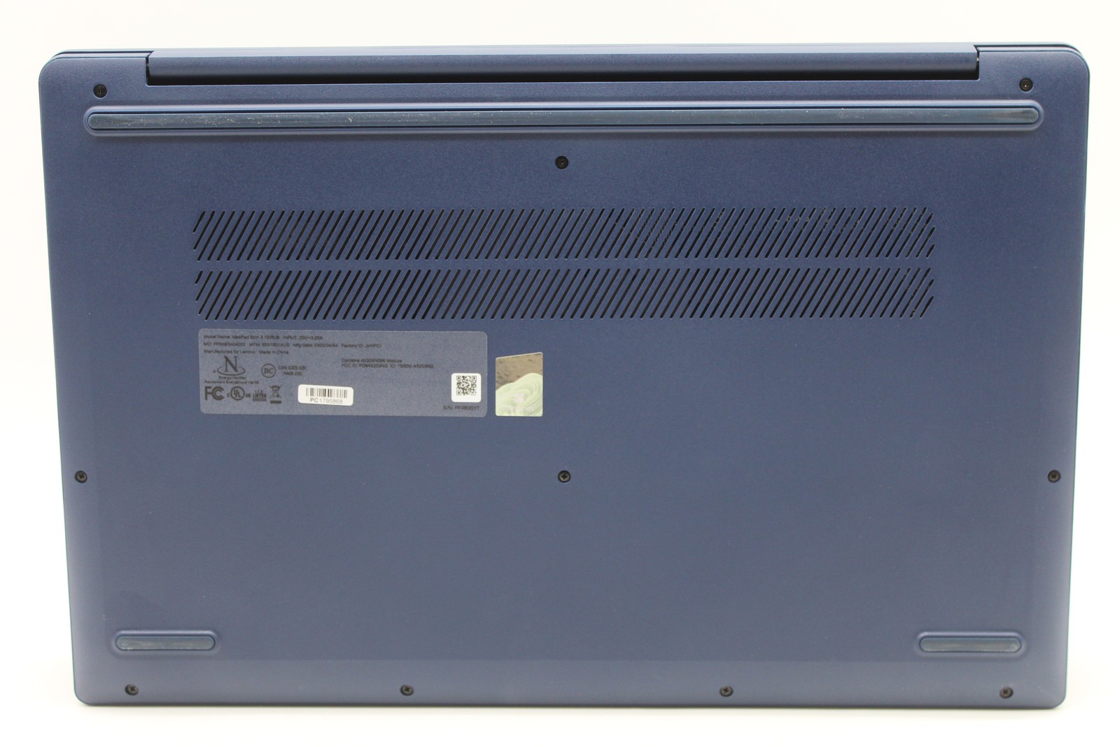 Lenovo IdeaPad Slim 3 15IRU8 Core i3-1315U 1.2GHz 8GB 256GB SSD PC1795868