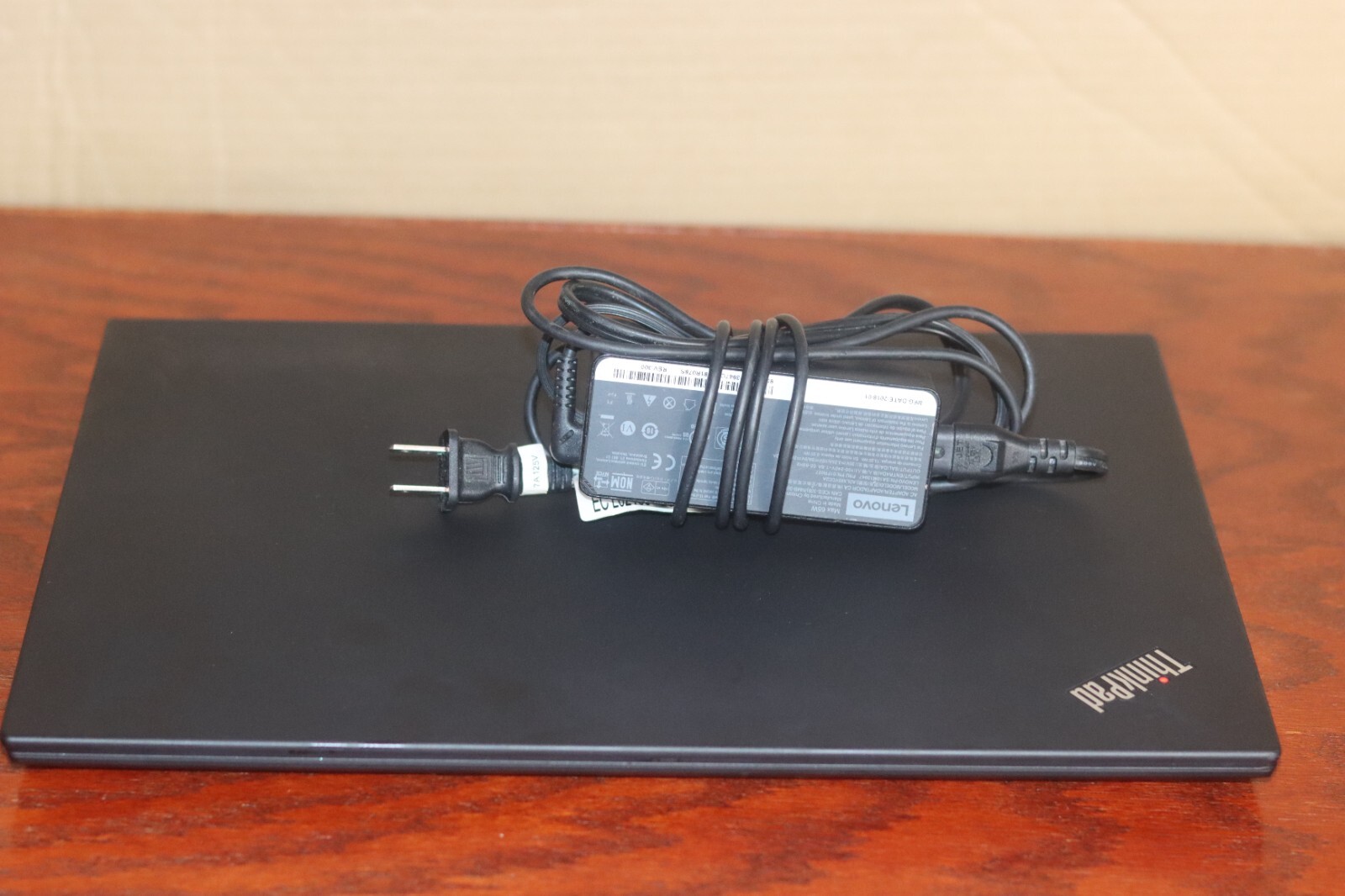 Lenovo ThinkPad T15 Gen 1 1.6 GHz i5-10210U 16GB Ram 256GB SSD – Very Good