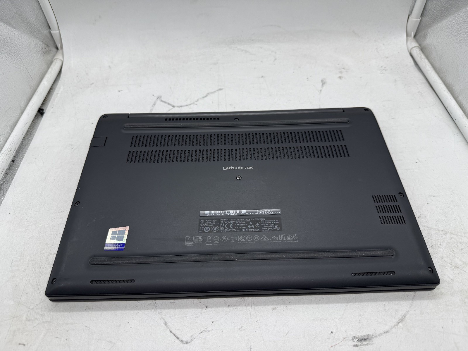 Dell Latitude 7390 i5-8350U 8GB RAM 256GB SSD (READ)