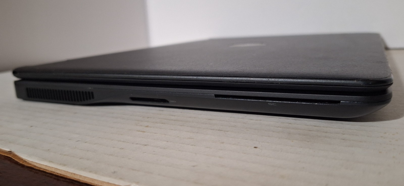 Dell Latitude E7450 i5 SSD DDR3 WINDOWS 10 PRO LAPTOP PC USED