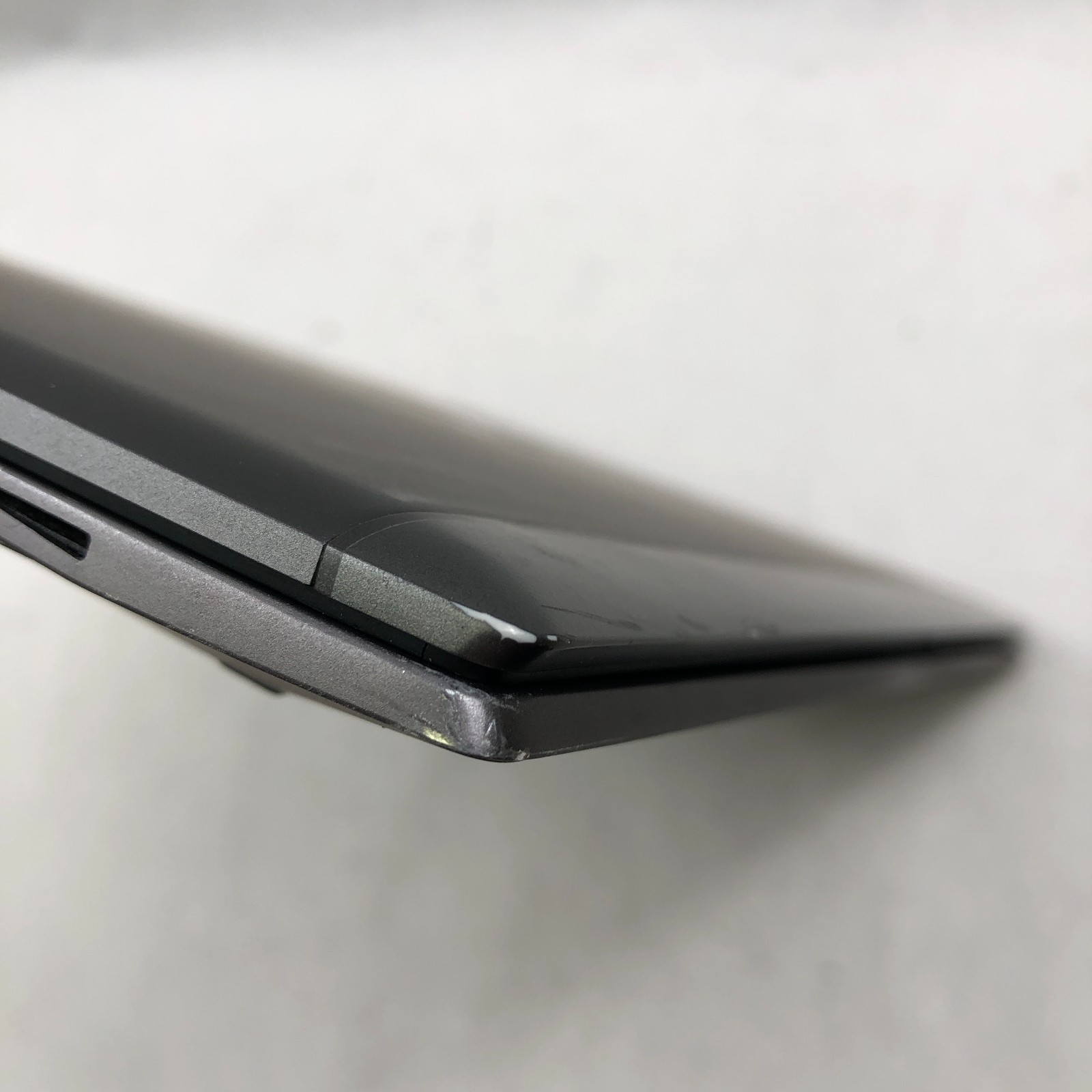 HP ZBook Firefly 15 G8 Mobile Workstation i7-1185G7 16GB RAM 512GB SSD No OS