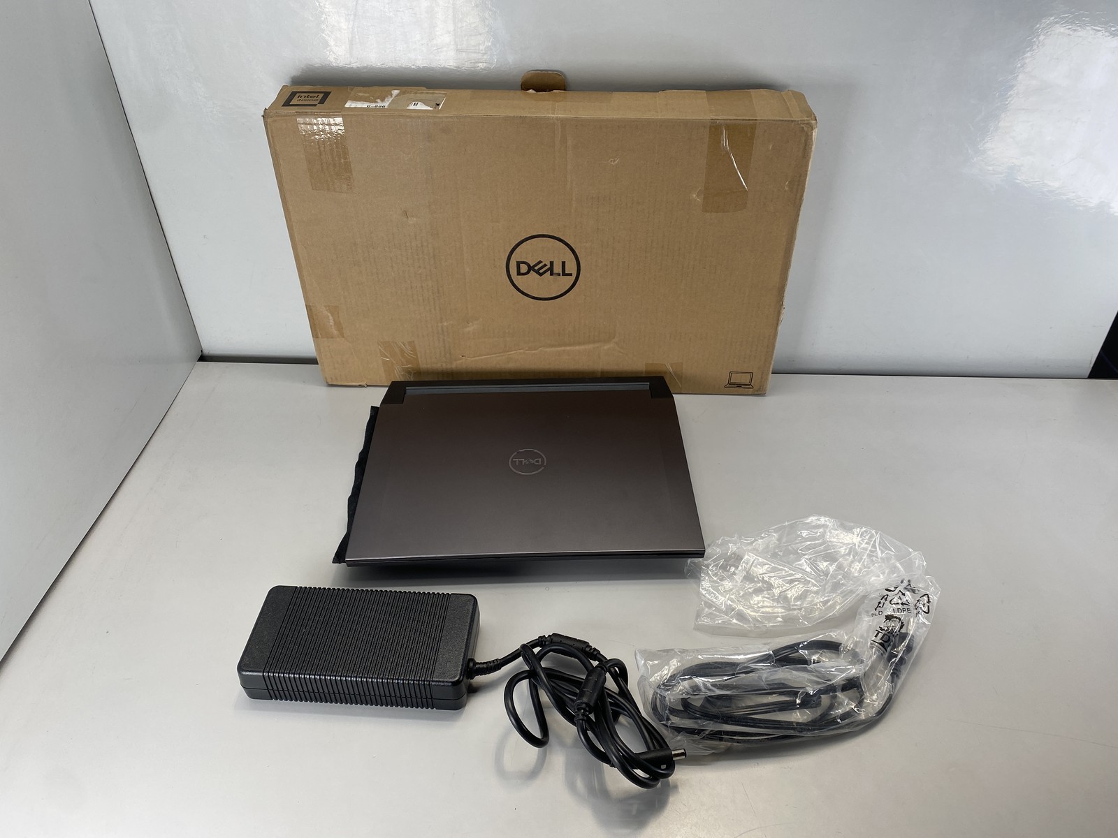 Dell Gaming Laptop G16 7630 16″ Intel Core i9-13900HX 500GB RTX 4070- Black