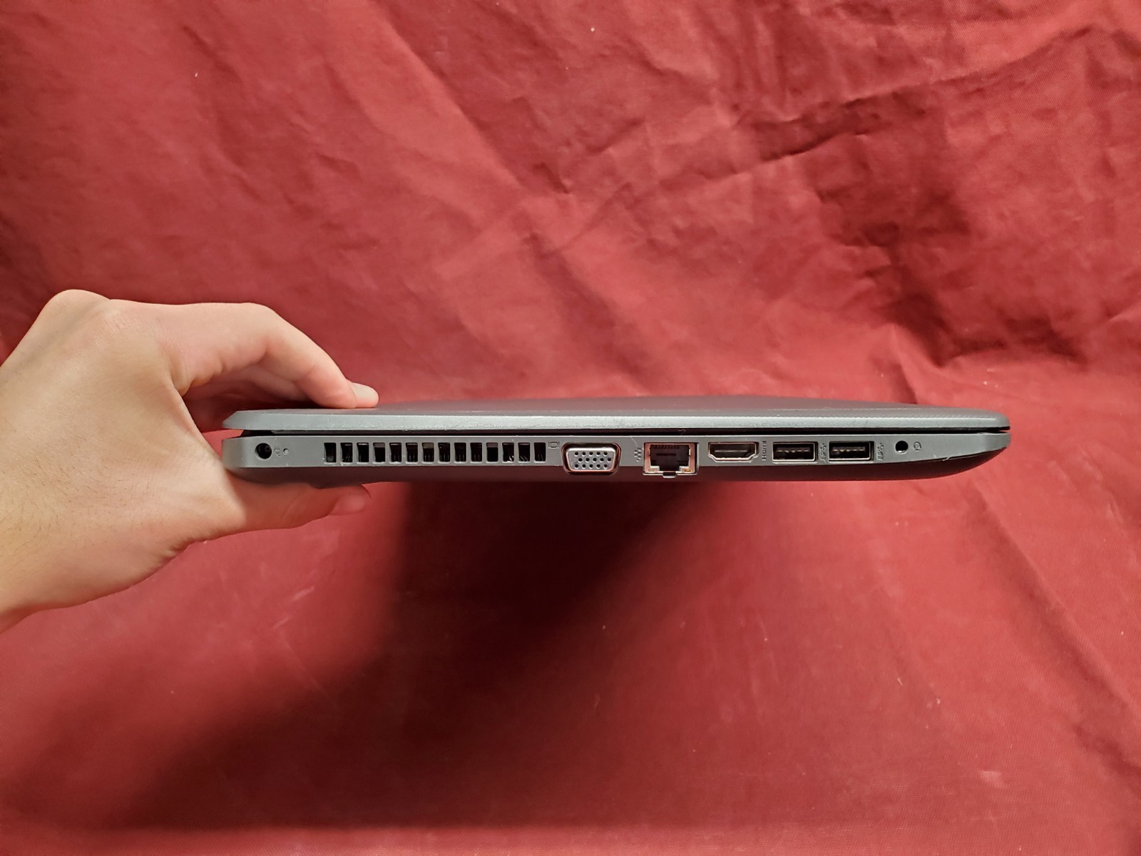 HP 250 G6 Notebook i5 7200U 2.50GHz /8GB/NO SSD #2878
