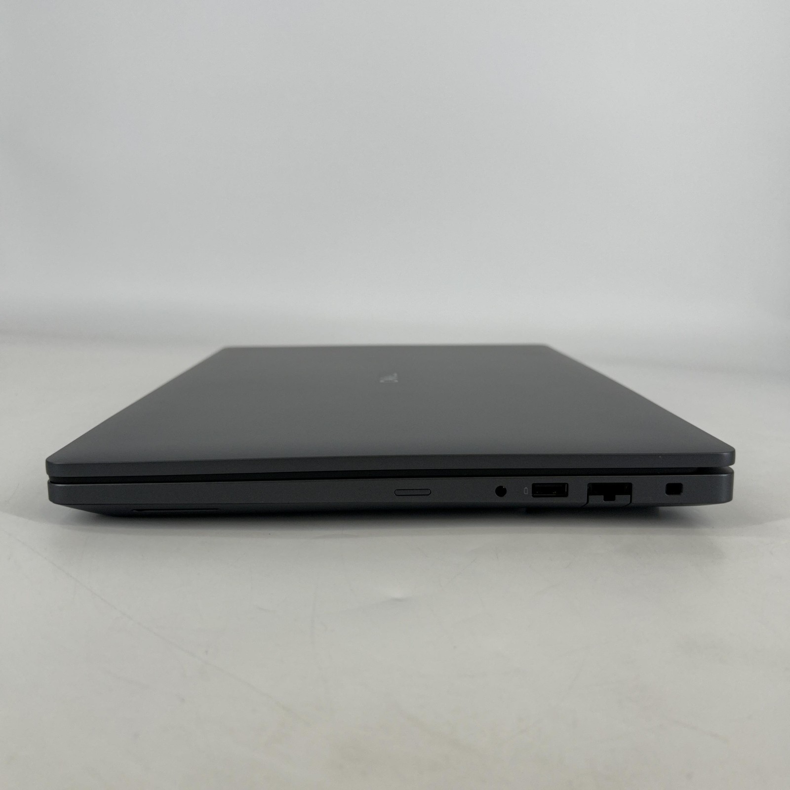 Dell Pro Max 16 MC16250 FHD+ 2.9GHz Ultra 9 285H 32GB 1TB RTX PRO 1000 Blackwell