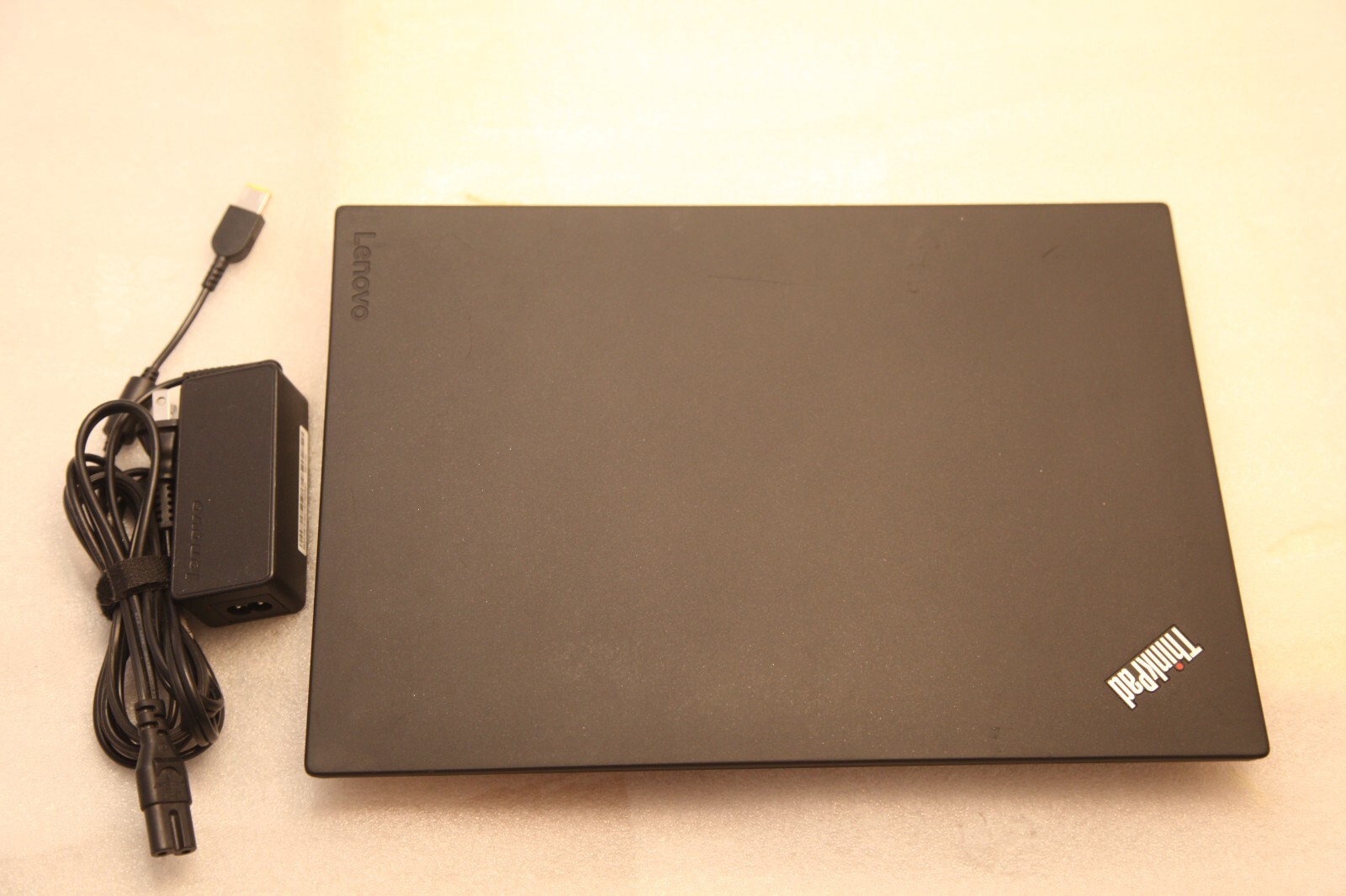 Lenovo ThinkPad T470 14″ Intel Core i7-6500U 8GB RAM 180GB SSD 1080P Win10Pro