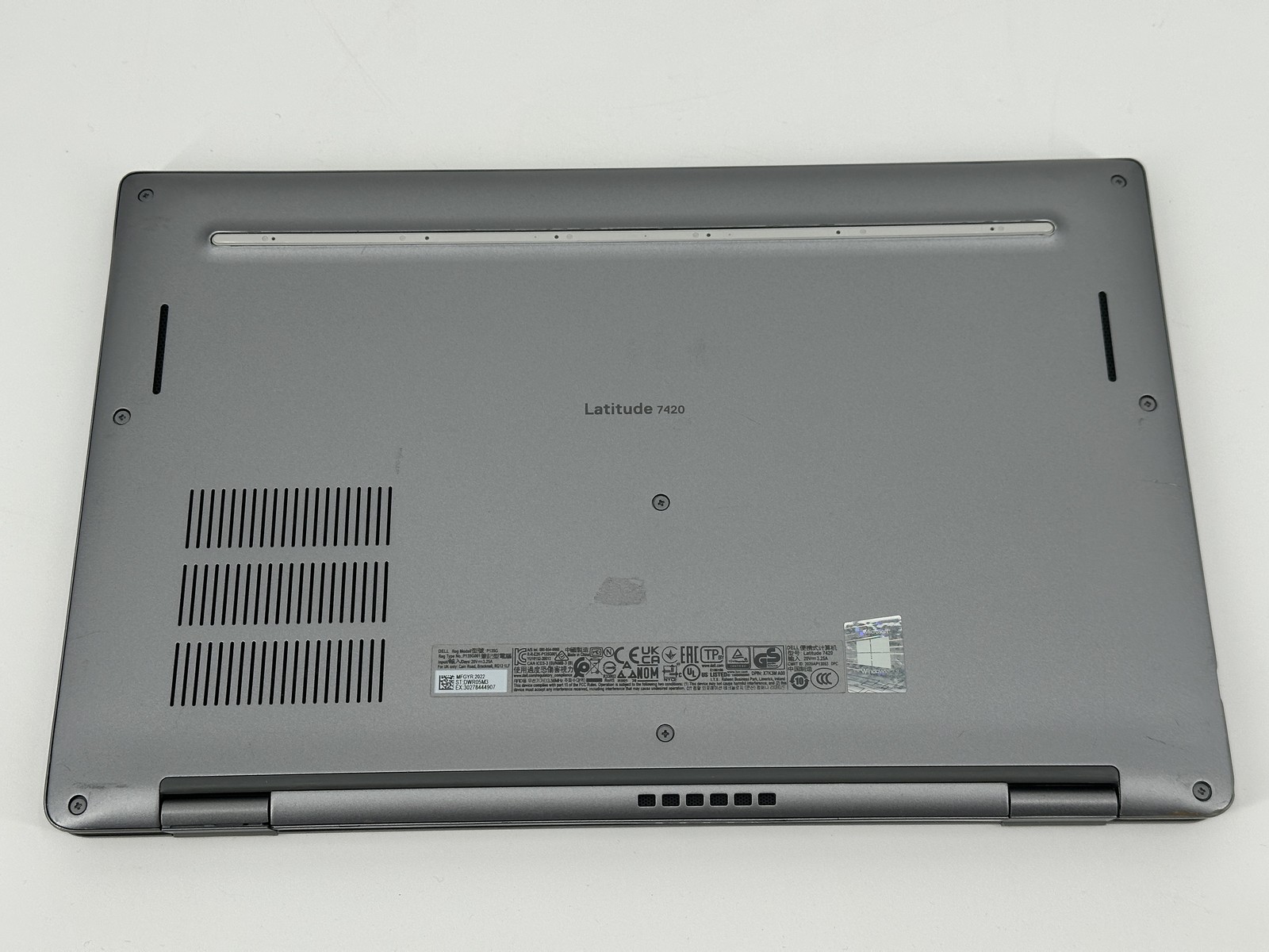 Dell Latitude 7420 14″ FHD i7-1165G7 16GB DDR4 512GB NVMe Win11 Pro FaceID