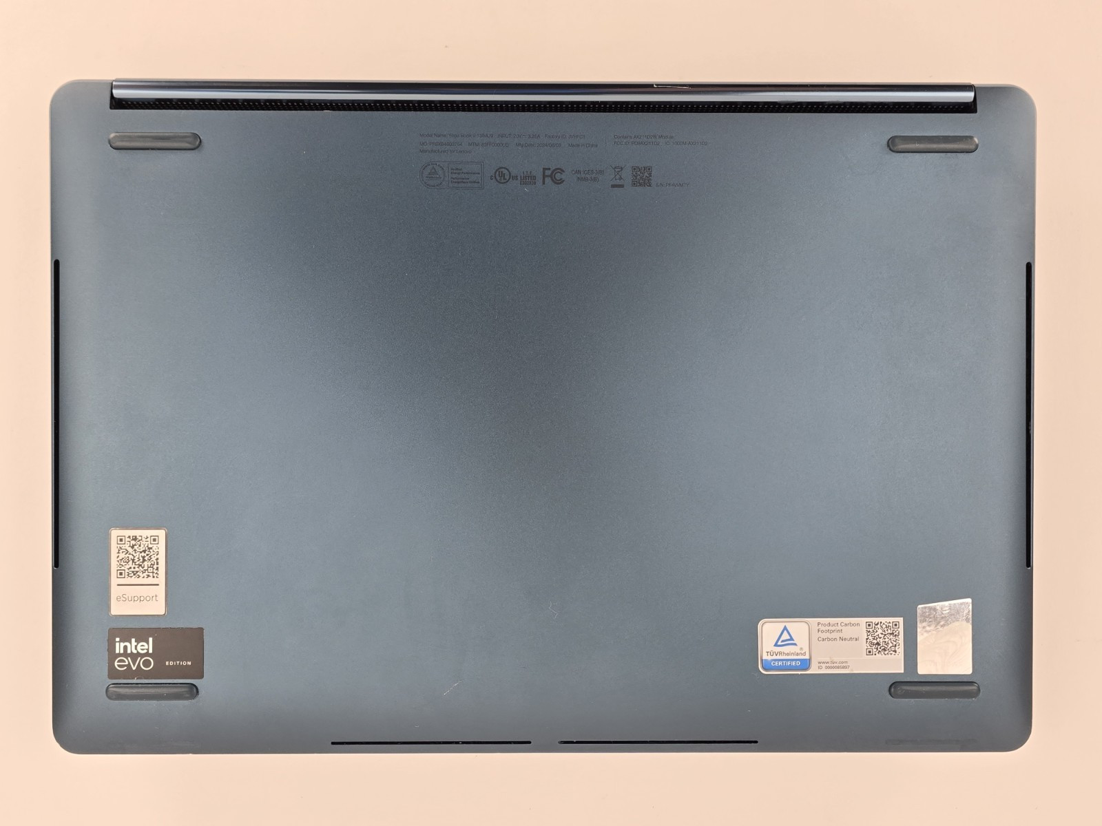 Lenovo Yoga Book 9i Dual 13.3″ 2.8K OLED Ultra 7 155U 16GB 1TB – Used