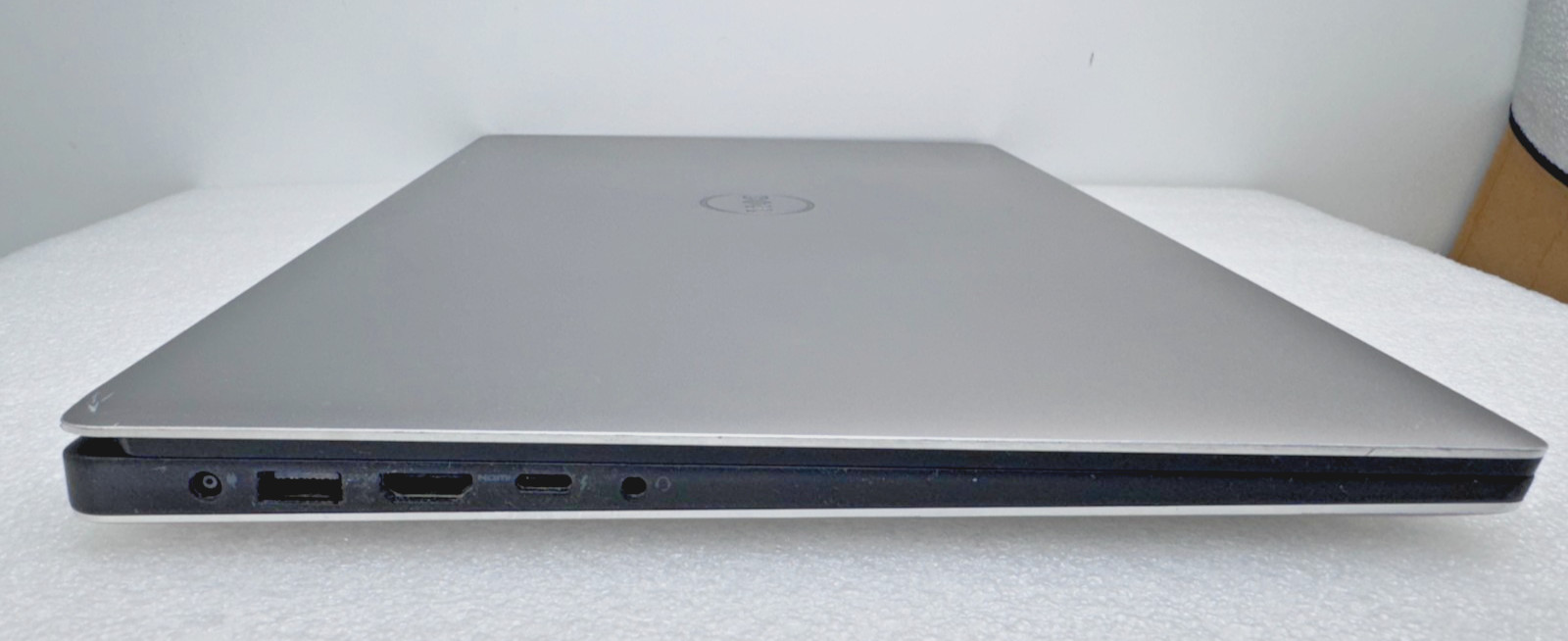 Dell Precision 5520 15.6 4K Touch Laptop i7-7820HQ 16GB 256GB QuadroM12000 Win11