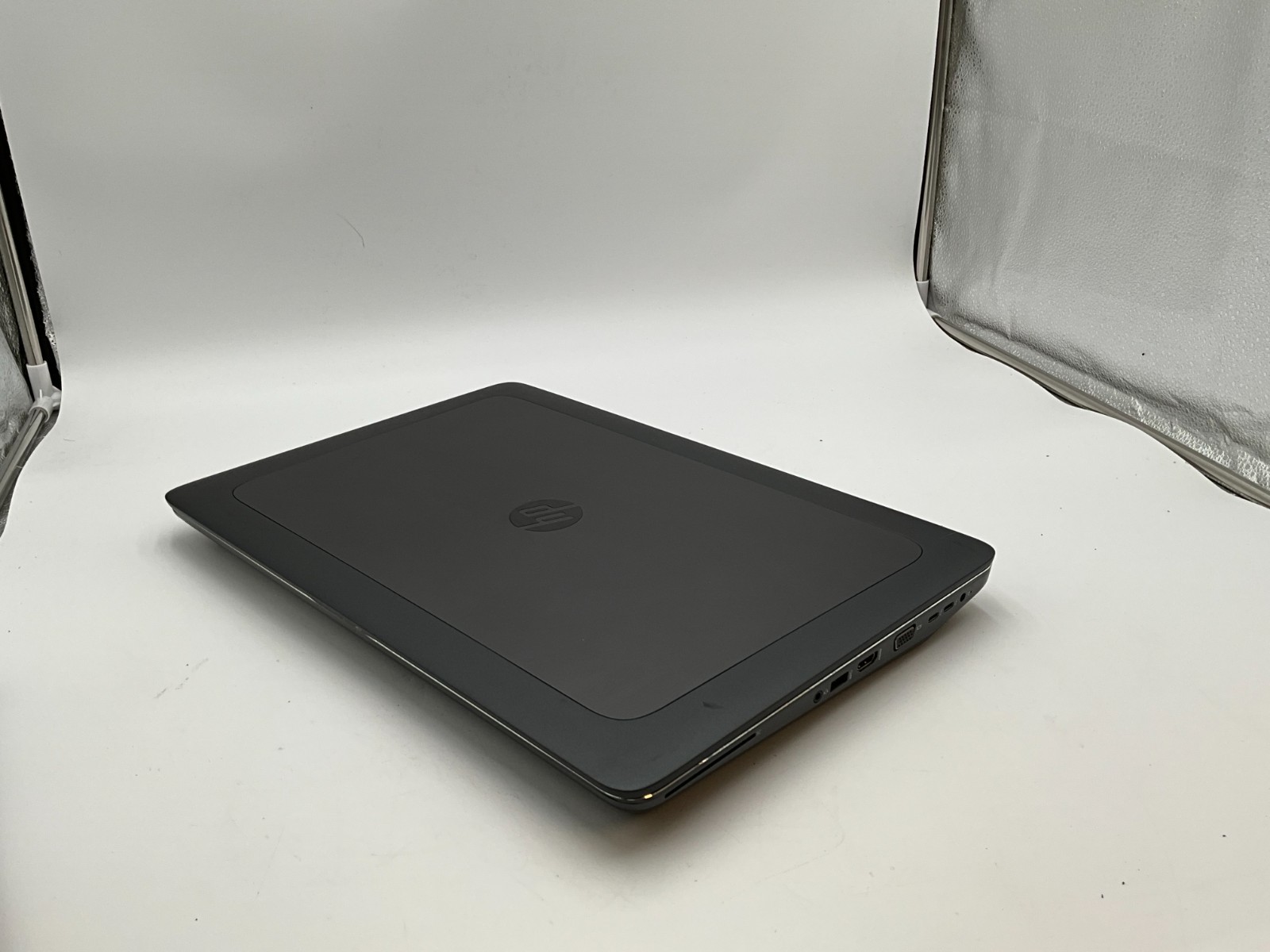 HP Zbook 17 G4 4SX21US i7-7820HQ 64GB 2x1TB Quadro P5000 W11 CND837B07R