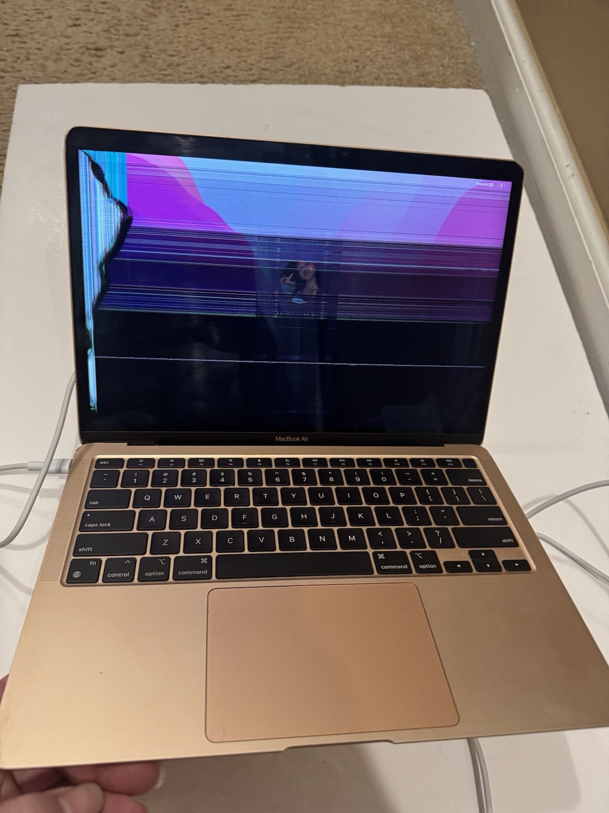MacBook Air 13″ A2337 FOR PARTS, REPAIR Password LOCKED Internal Cracked Screen