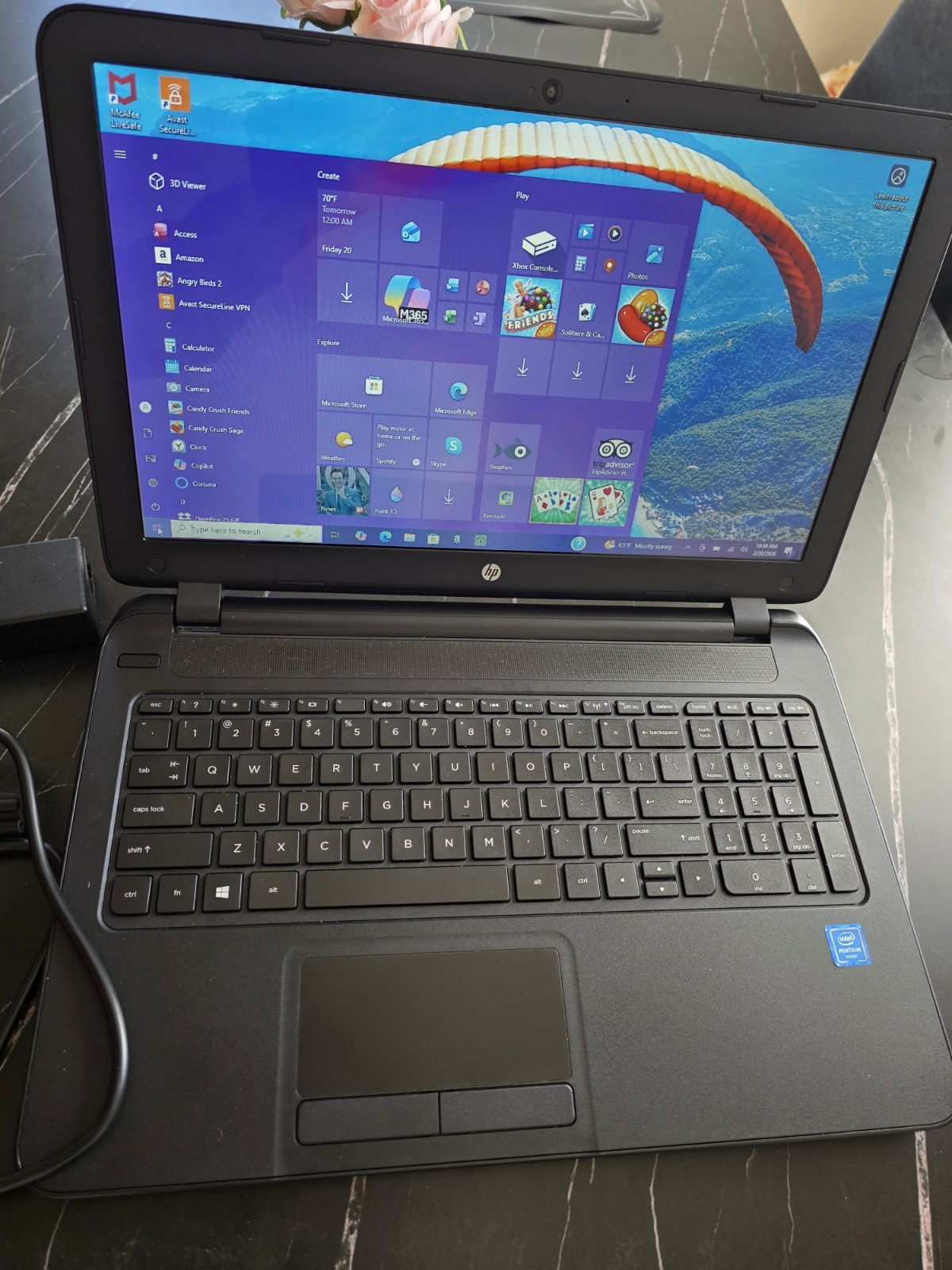 HP 15 Notebook Laptop Intel Pentium Windows 10 15.6 in Black Built-in Webcam
