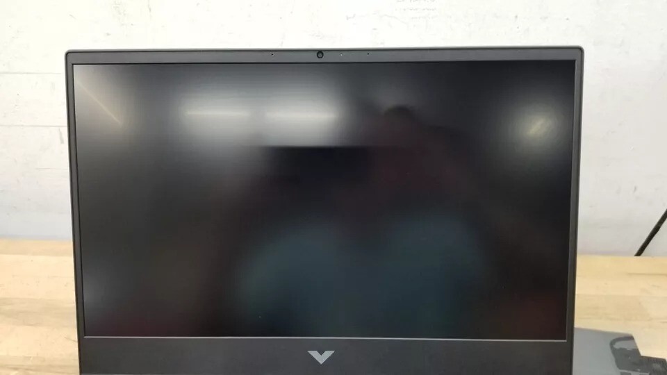 HP Victus 15.6″ (512GB SSD, AMD Ryzen 5 7000 Series, 4.55 GHz, 8GB) Gaming…