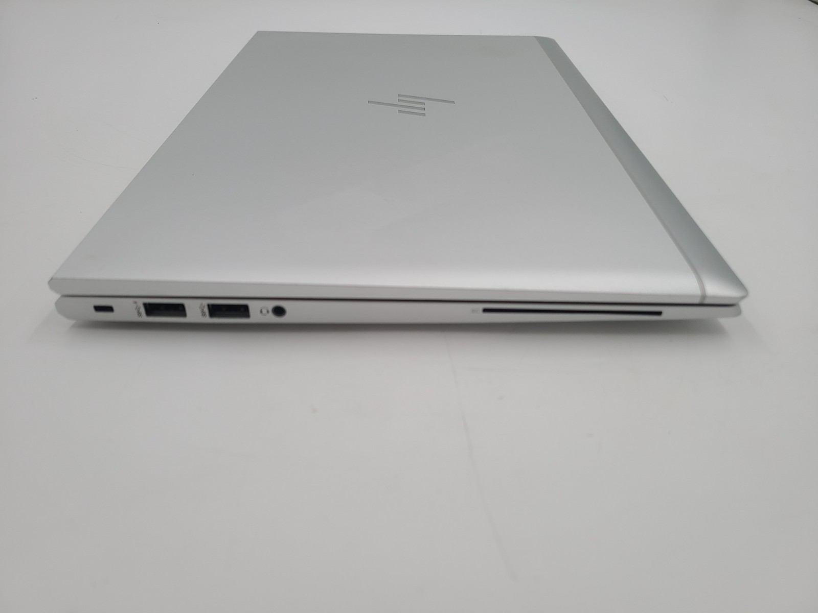 HP EliteBook 840 G8 i7-1165G7 2.70GHz 16GB Ram 256GB SSD Win 11 Pro