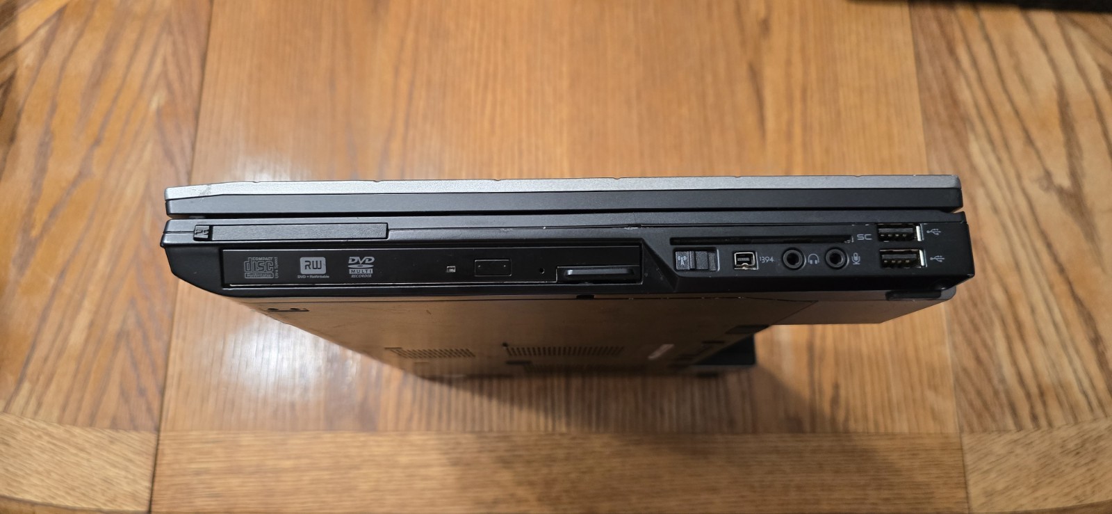 Dell Precision M4500 Laptop I7 620m Fx 880m 4gb Ram No Hdd No Os No Battery