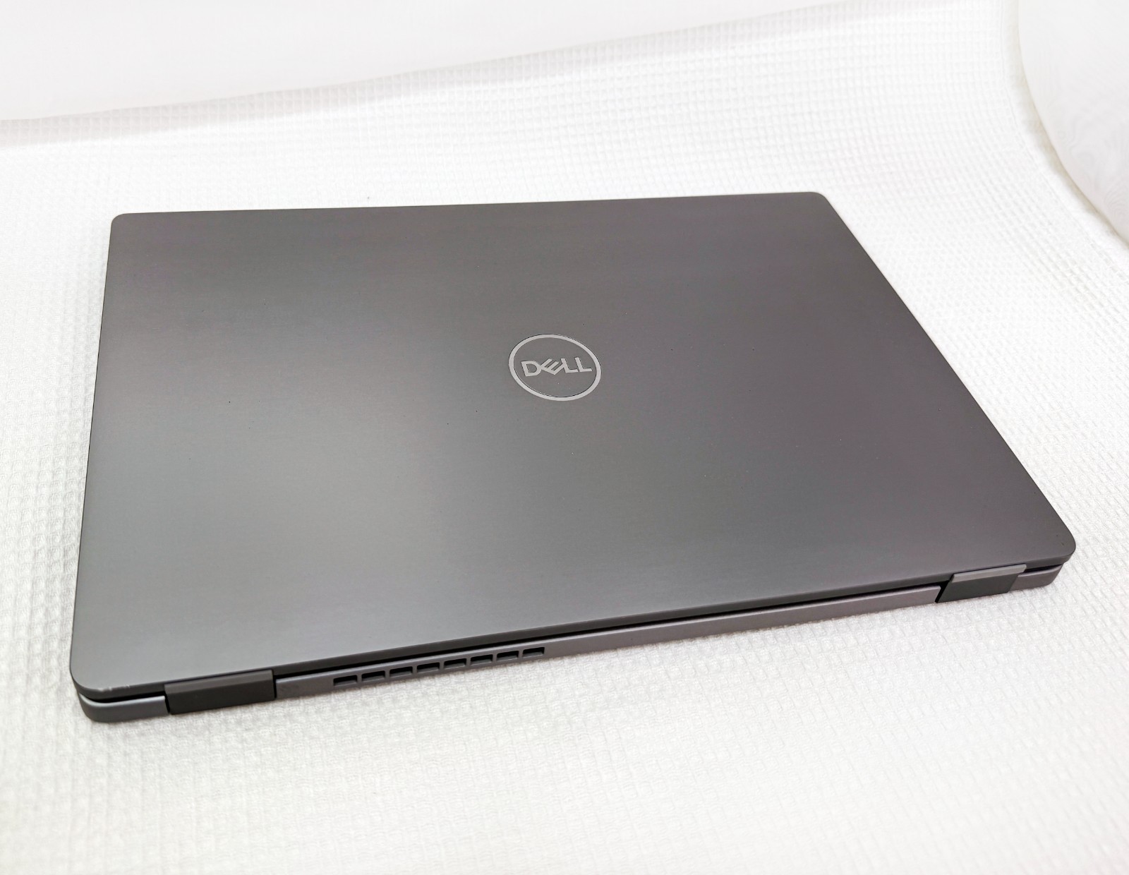 Dell Latitude 7410 14″ 2-in-1, i5-10th Gen, 16GB, 256GB NVME SSD, Excellent BATT