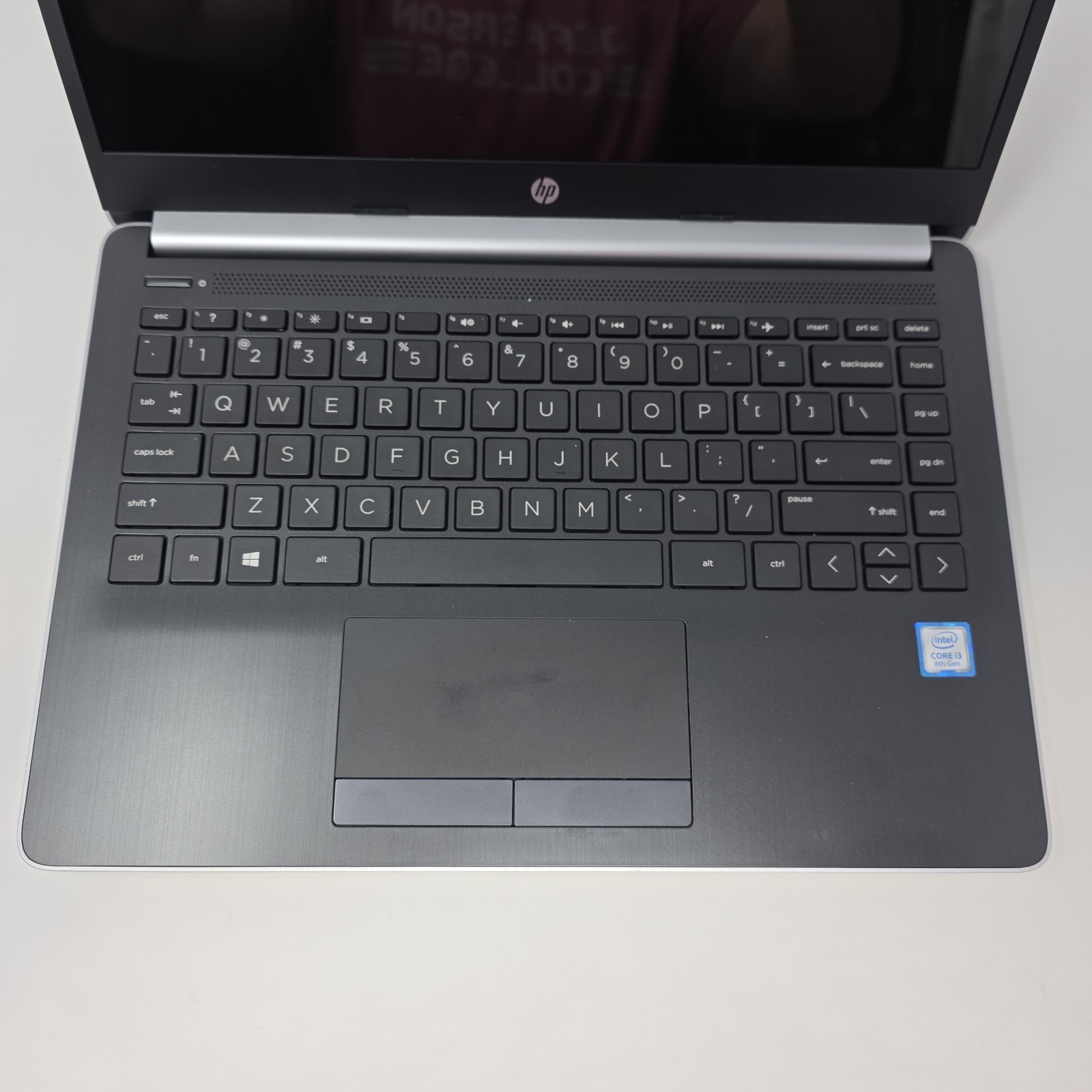 HP 14-CF1020OD 14″ 8GB 256GB SSD Intel Core i3-8145U X2 Silver NEEDS BATTERY