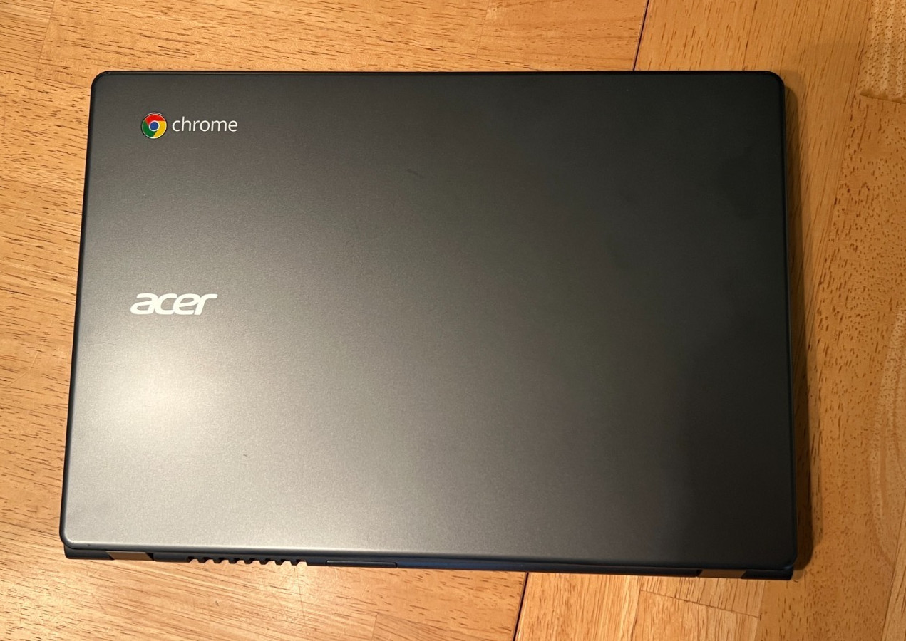 Acer ChromeBook C720 11.6″ (32GB SSD, Intel Celeron, 1.40 GHz, 2GB) Laptop