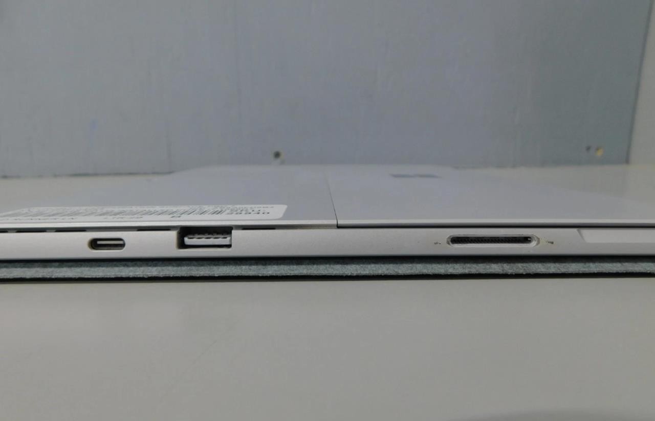 Microsoft Surface Pro 7 i7-1065G7 16GB 512GB Win 11 Pro (Read)