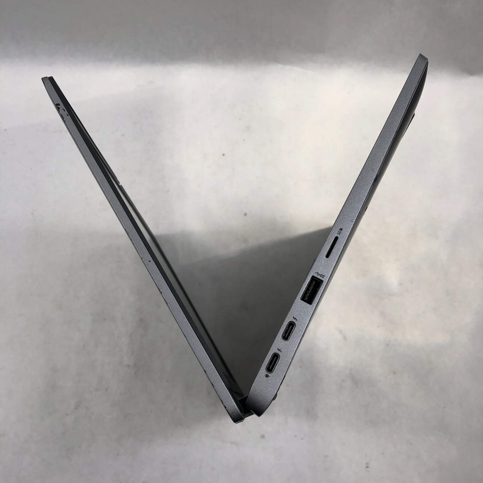 Dell Latitude 5320 Intel Core i5-1145G7 2.60GHz 16GB RAM 256GB SSD NO OS