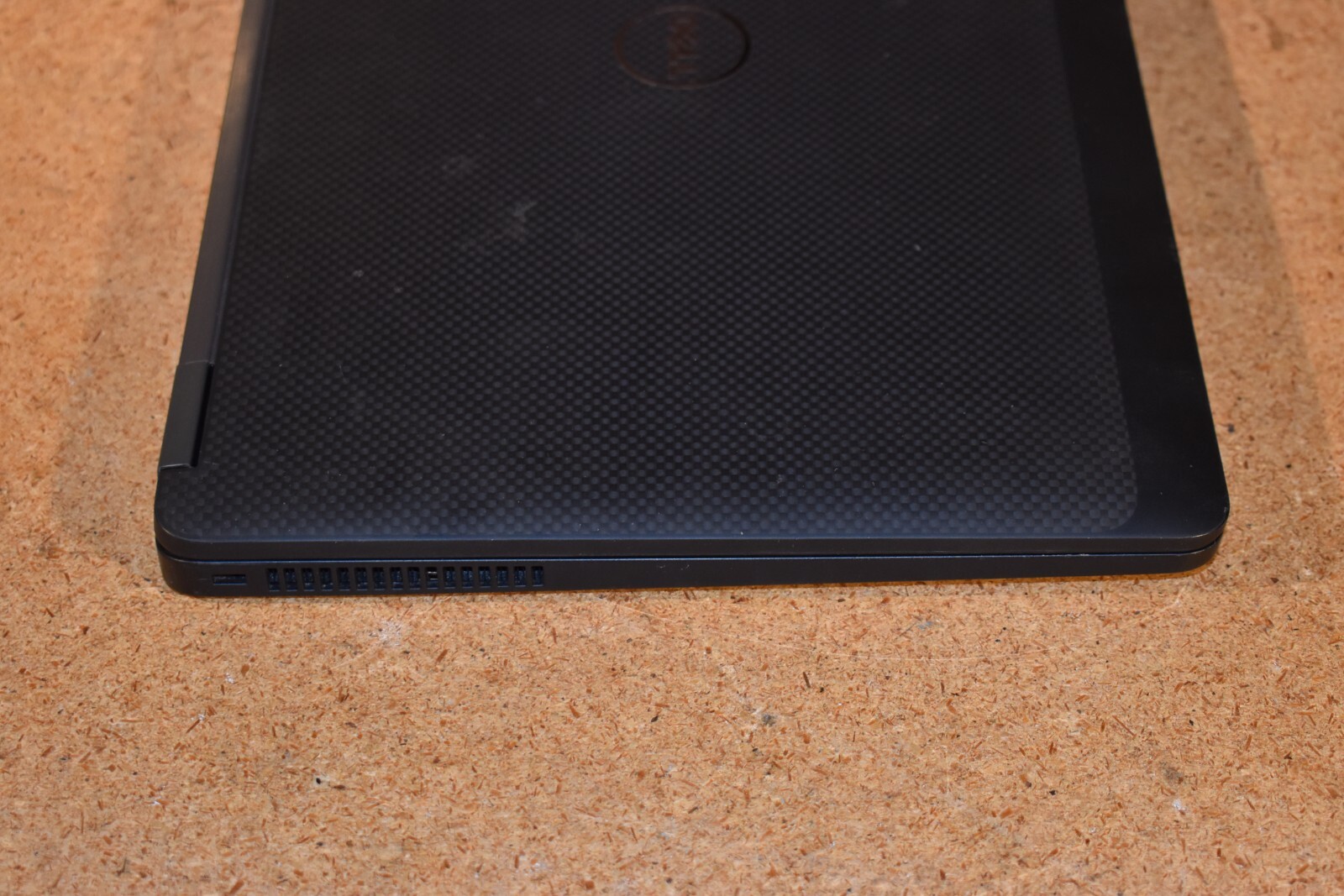 Dell Latitude E7470 Core i5-6300U 512GB SSD Windows 7 Pro 32-bit QHD Touchscreen