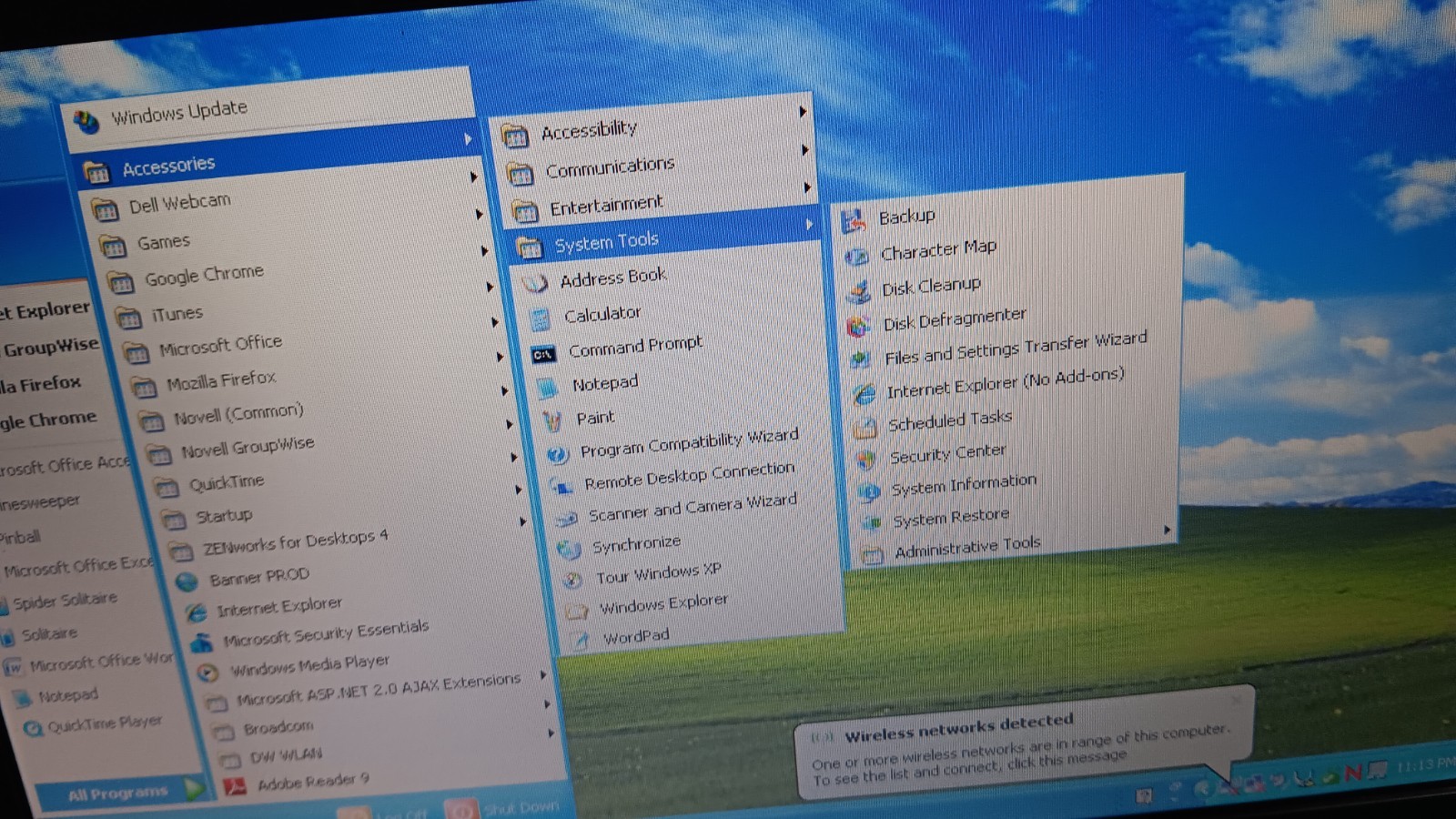 Dell Latitude 2110 Laptop Intel Atom N470 @ 1.83GHz 2GB 10.1″ LCD Windows XP pro