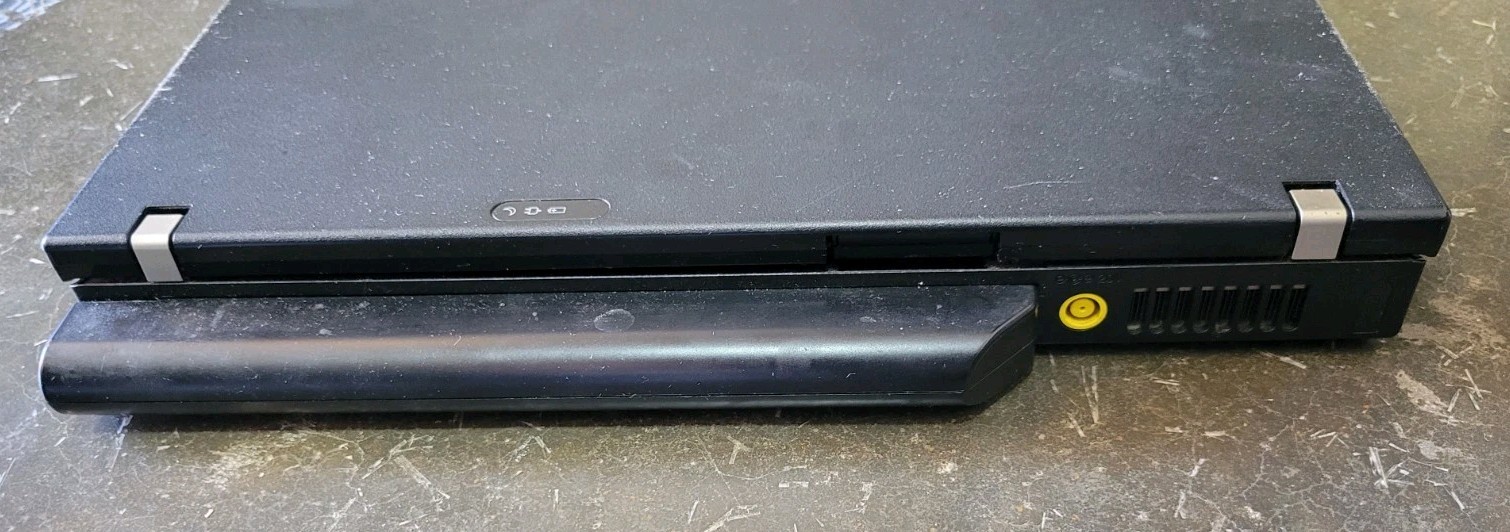 Vintage IBM Thinkpad R60 1.83Ghz 1GB Memory 120GB Windows XP Professional