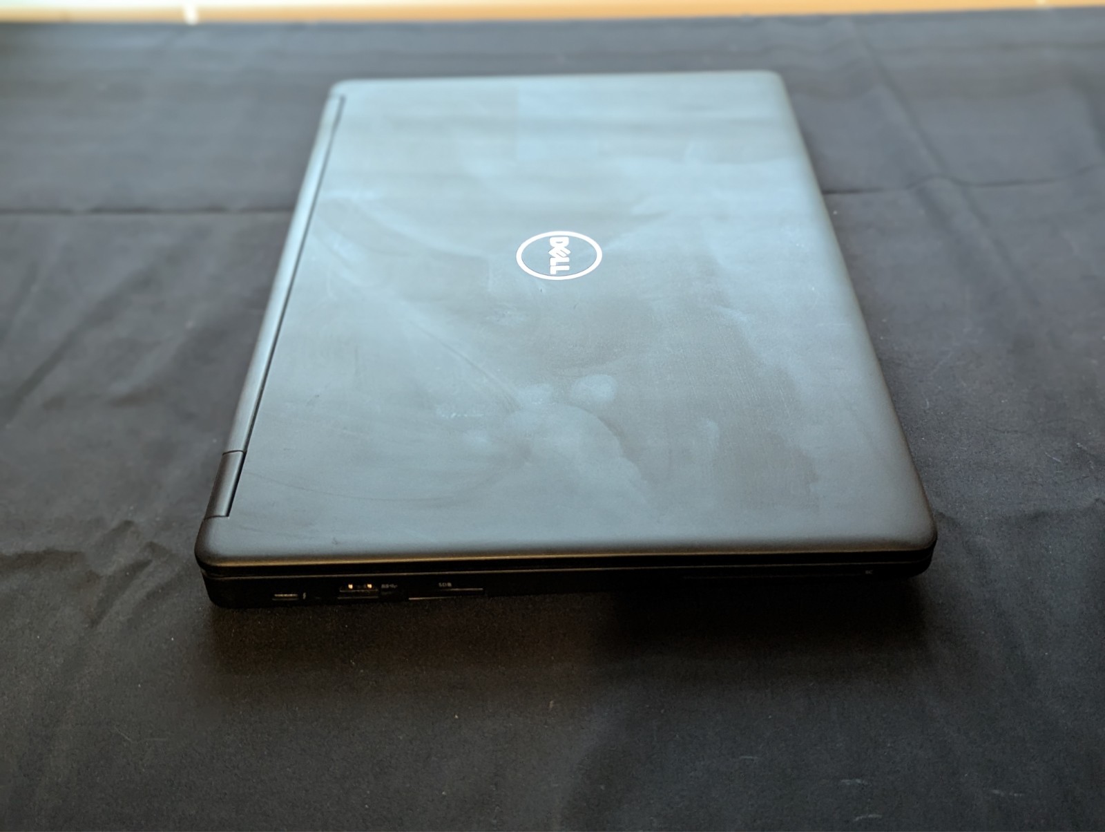 Dell Laptop – Latitude 5480 – i7-7820HQ 16GB 512GB SSD 930MX Touch Win10 Pro
