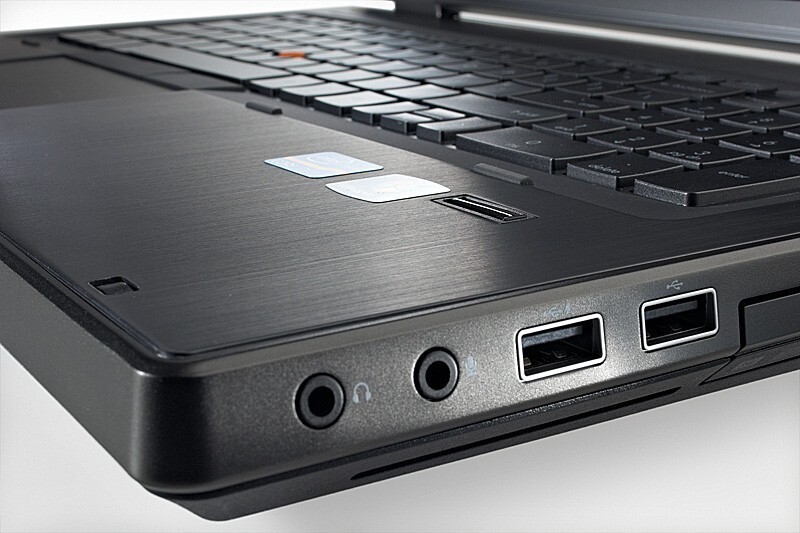 Workstation HP 8770w 17.3 i7-Quad FAST (2TB + 2TB) SSD 32GB Quadro K3100M 4GB
