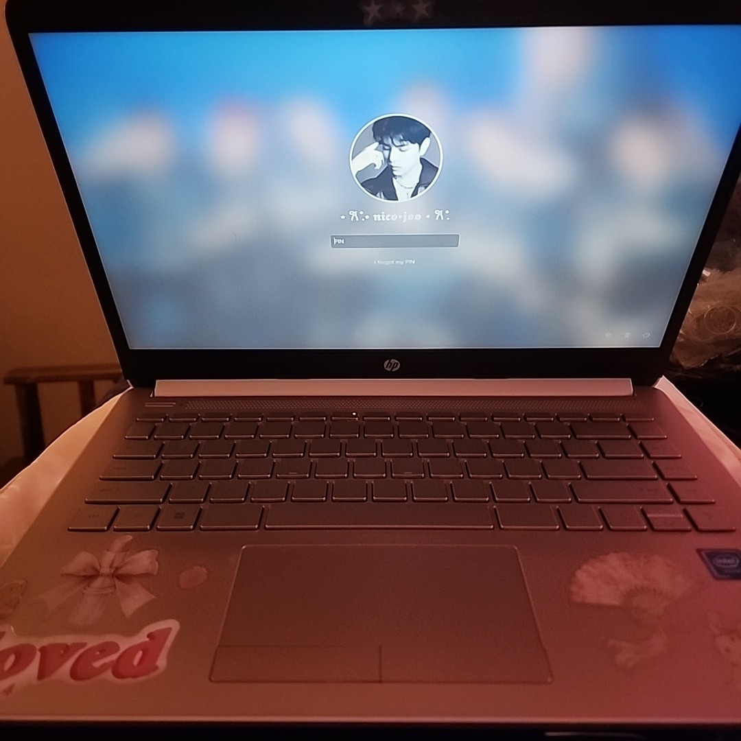 Brand New HP Laptop In Rose Pink With Original Charger