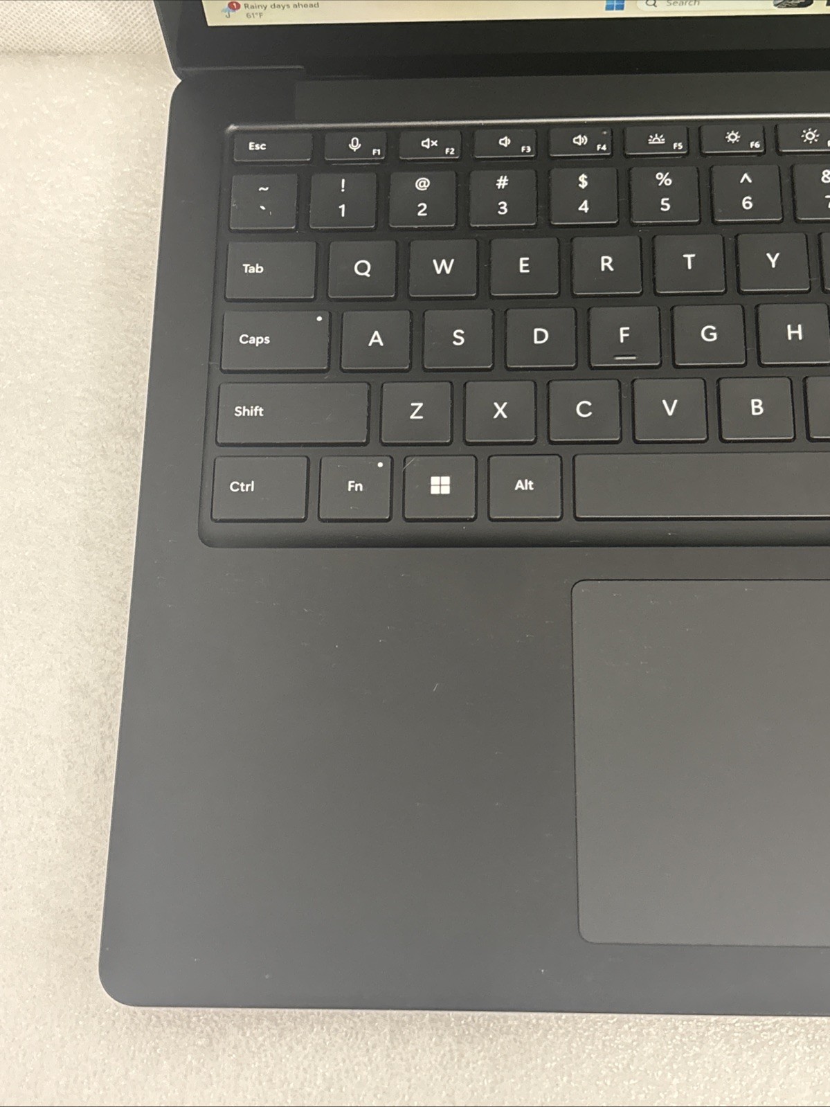 Microsoft Surface Laptop 6 13.5″ (256GB, Ultra 5, 16GB) Black