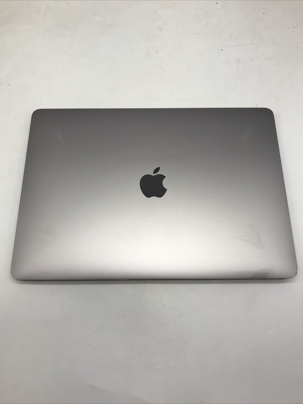 2018 Apple MacBook Air 13″ i5 1.6GHz 8GB 128GB – A1932 EMC3184 *Read* D/F Grade