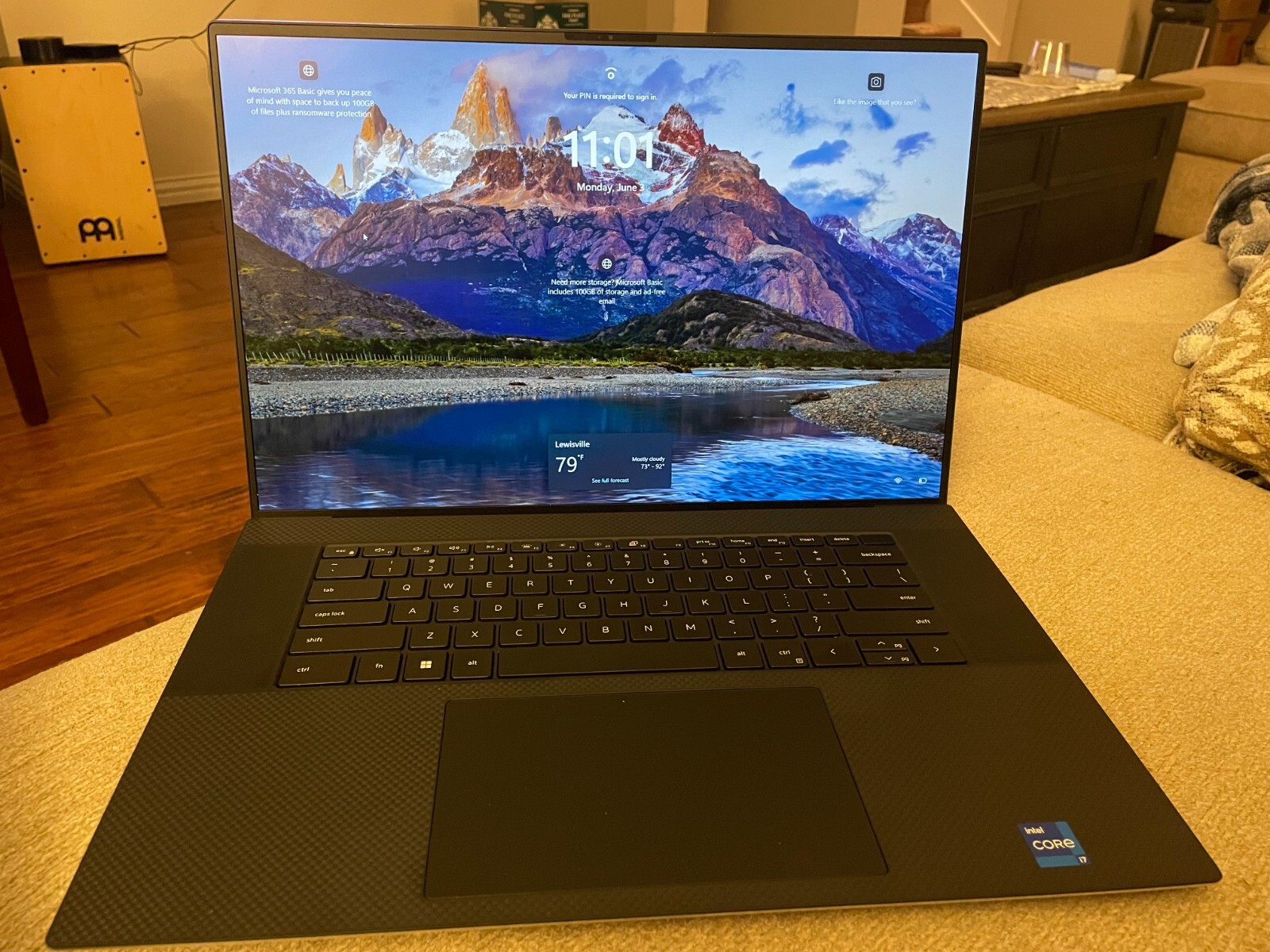 great slightly used dell xps 17 1TB 32GB laptop – `1 yr old