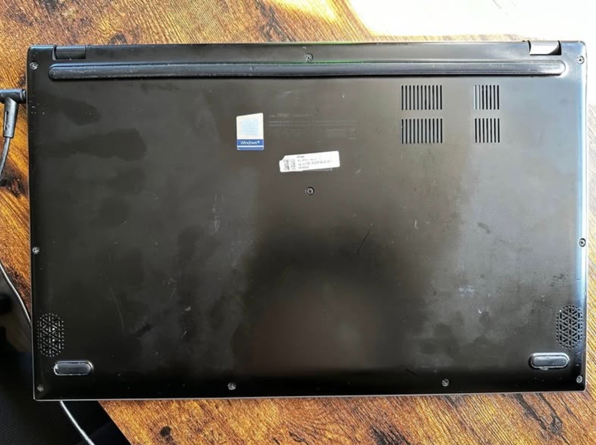 ASUS VivoBook 15 Laptop AMD Ryzen 7 3700U 8GB RAM 256GB SSD Vega 10 Win10