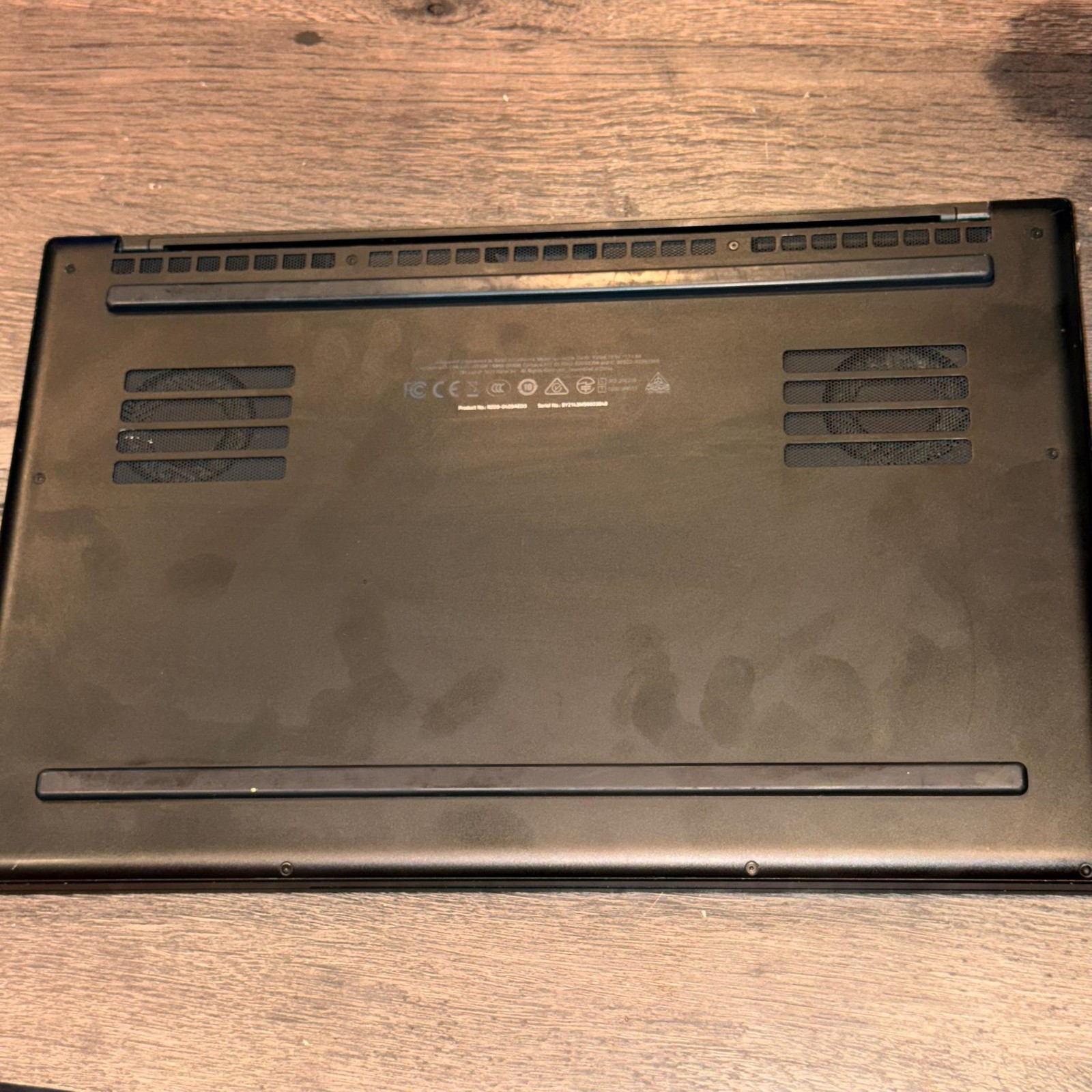 Razer Blade 15 Advanced Model 15.6″ (1TB SSD, Intel Core i7 11th Gen Mid 2021)
