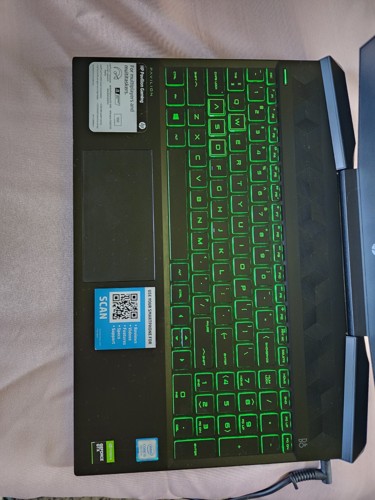 HP Pavilion Gaming 15.6″ i5-9300H 8GB 256GB SSD GTX 1050 Win 11 Black