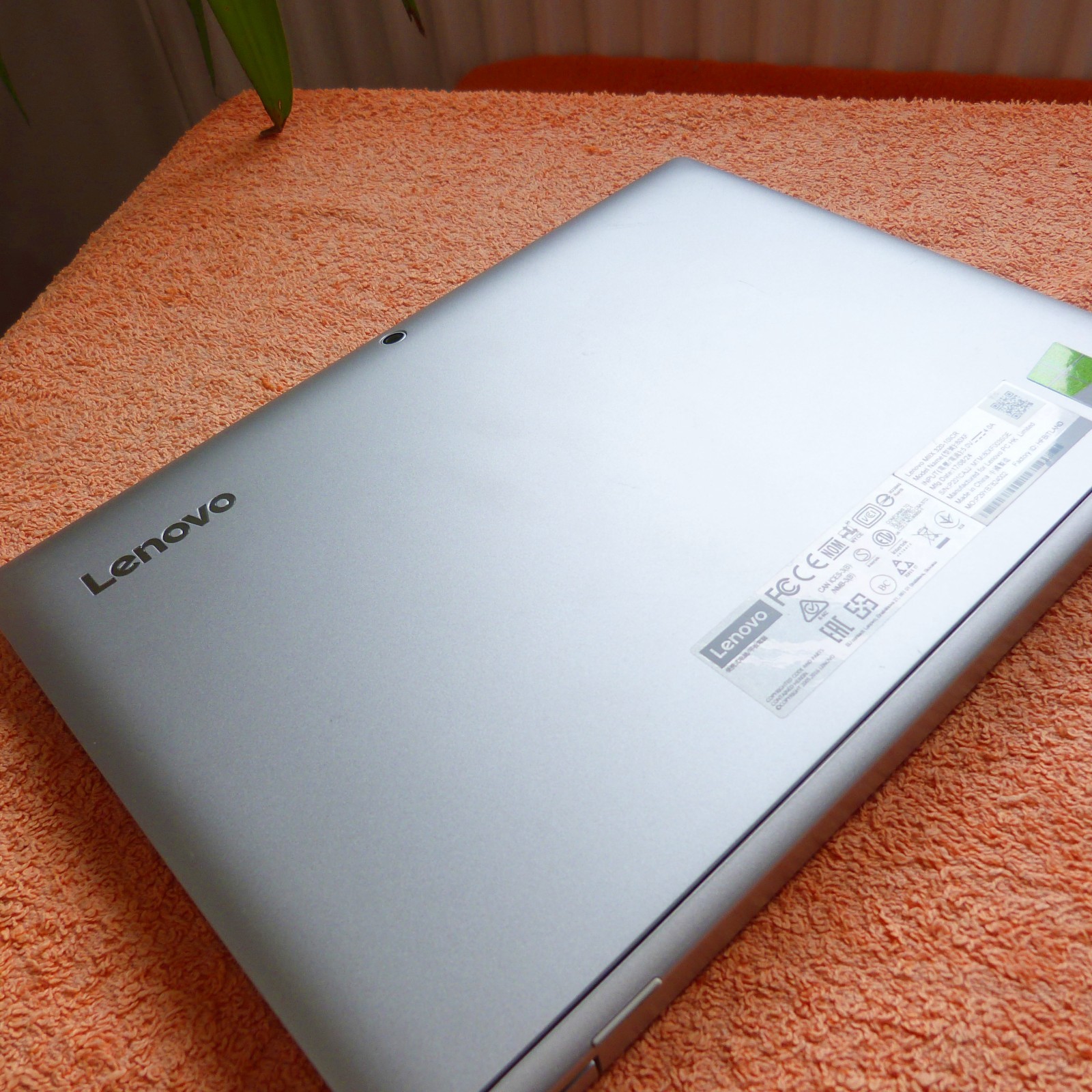 XL LOT Lenovo Miix 320 MINI METAL Netbook 128GB SSD 10″ TOUCH l Windows 10