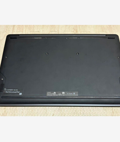 VAIO Z clamshell model VZJ131 memory 16GB SSD256GB Core i5-6267U Windows10