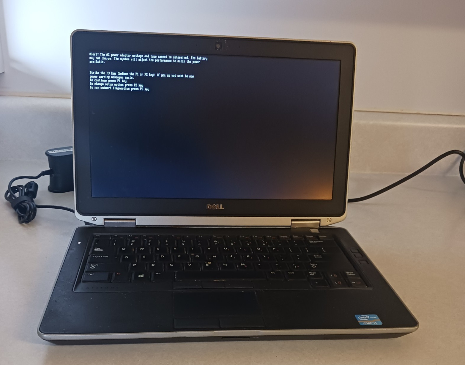 Dell Latitude E6330 14″ Laptop Core i5 -3320M 8GB Windows 10 Pro For Parts